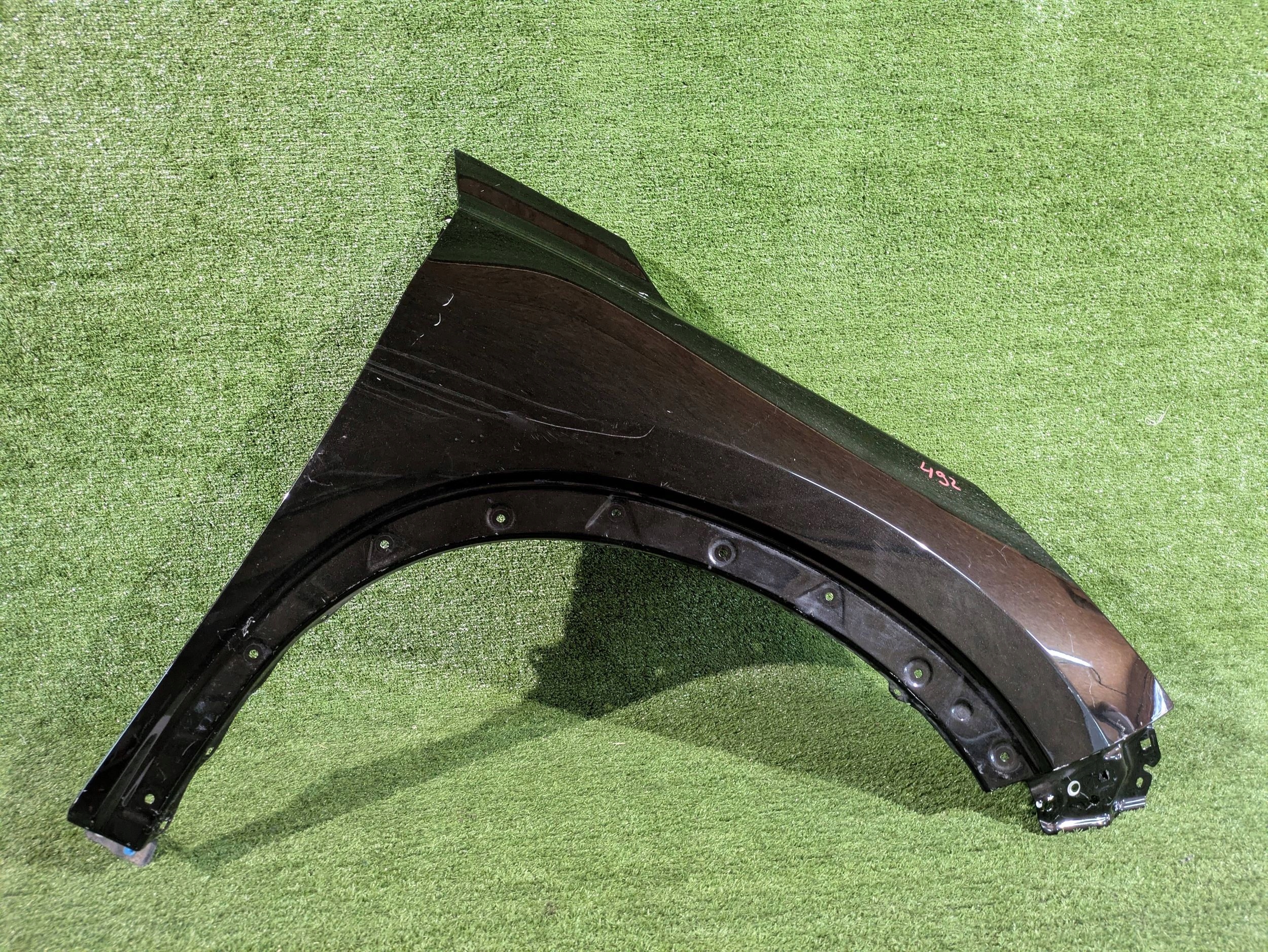 fender front right front NISSAN X-TRAIL T33 NR.492