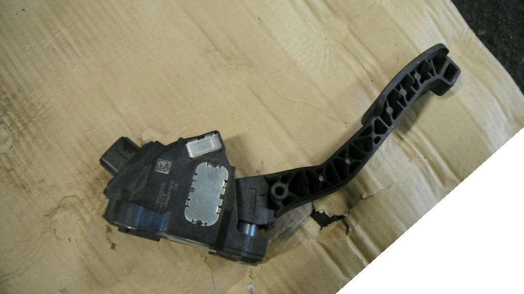 TOYOTA YARIS 2 II PEDAŁ GAZU - POTENCJOMETR GAZU 78110-0D010