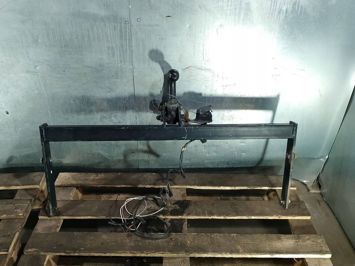 HAK HOLOWNICZY SKODA OCTAVIA III KOMBI