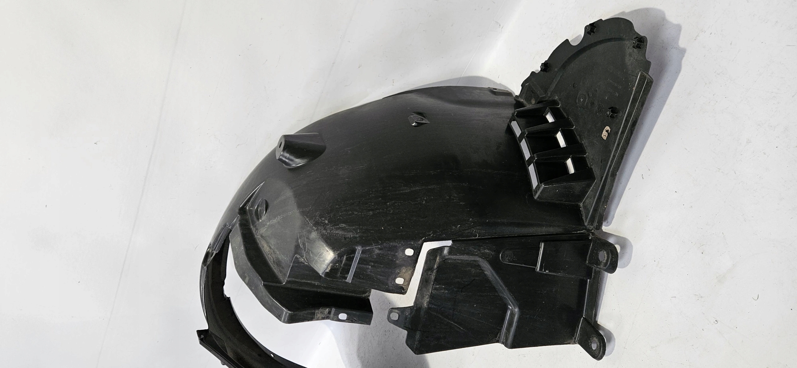 mudguard left front RENAULT KADJAR 15- original