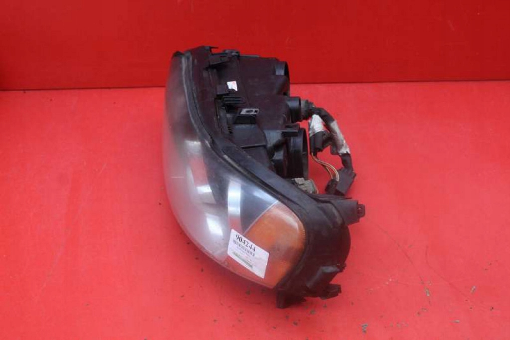 REFLEKTOR left light front EU VOLVO S60 1 and LIFT 04-09