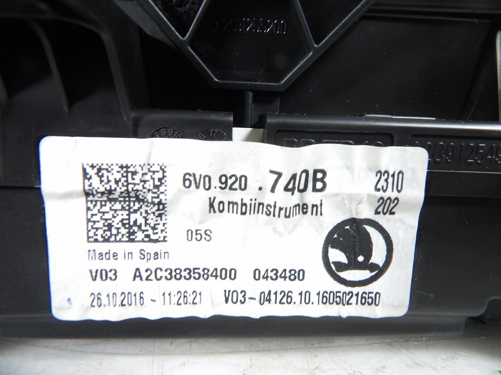 SKODA FABIA III 3 1.2TSI dials 6V0920740B