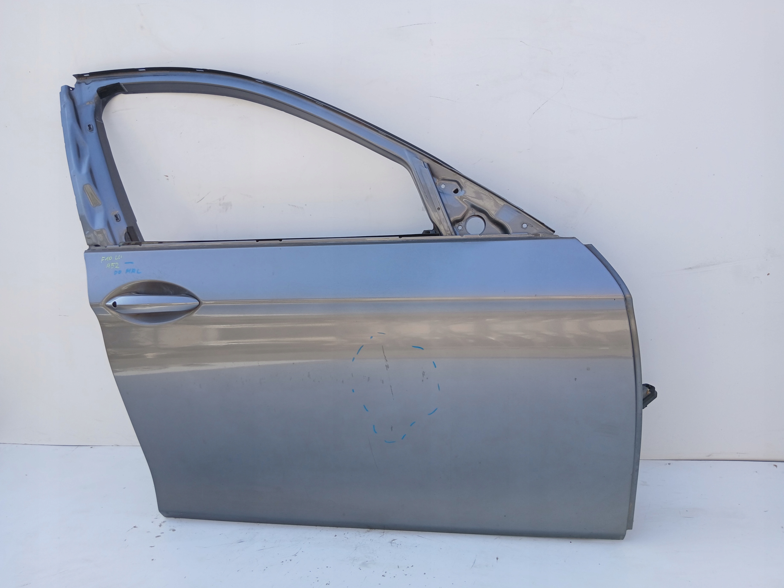 door right front front BMW F10 A52