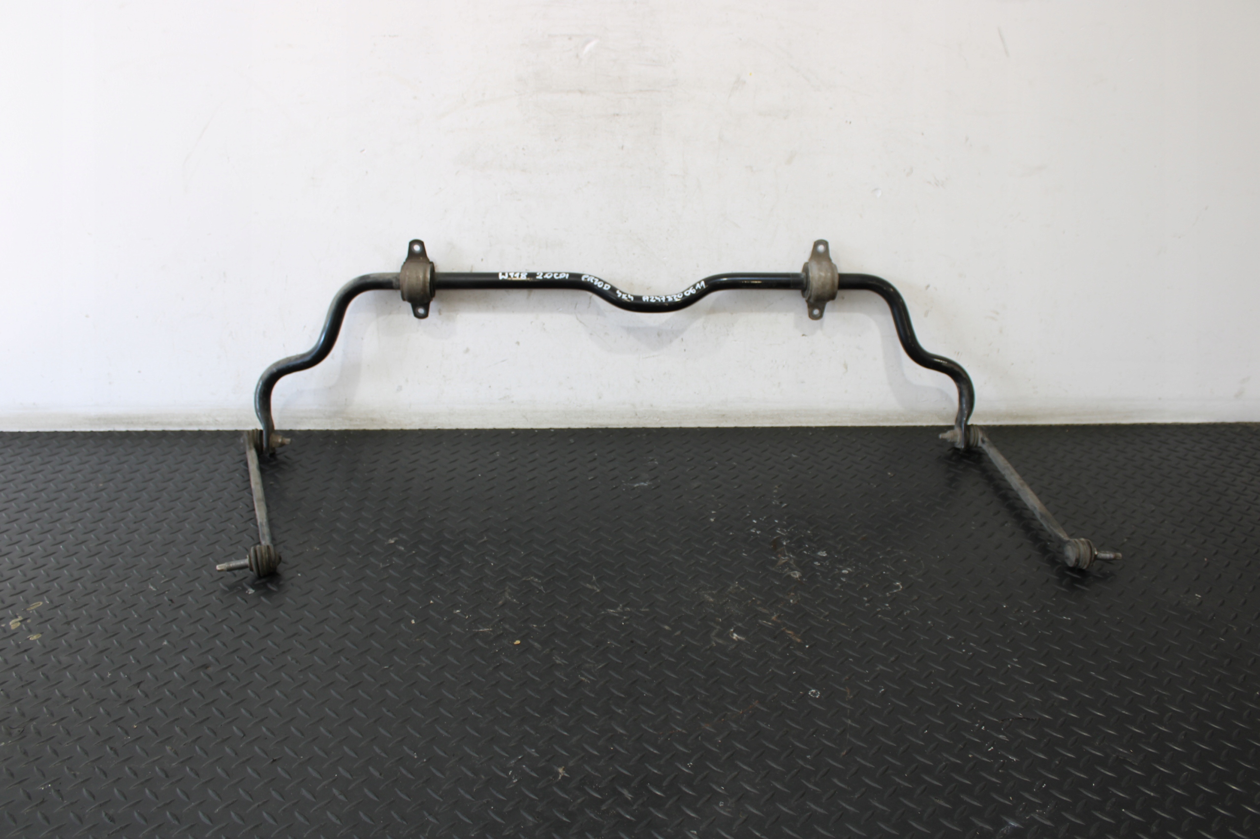 anti roll bar bar front CLA II 2 W118 SB AMG A2473200611