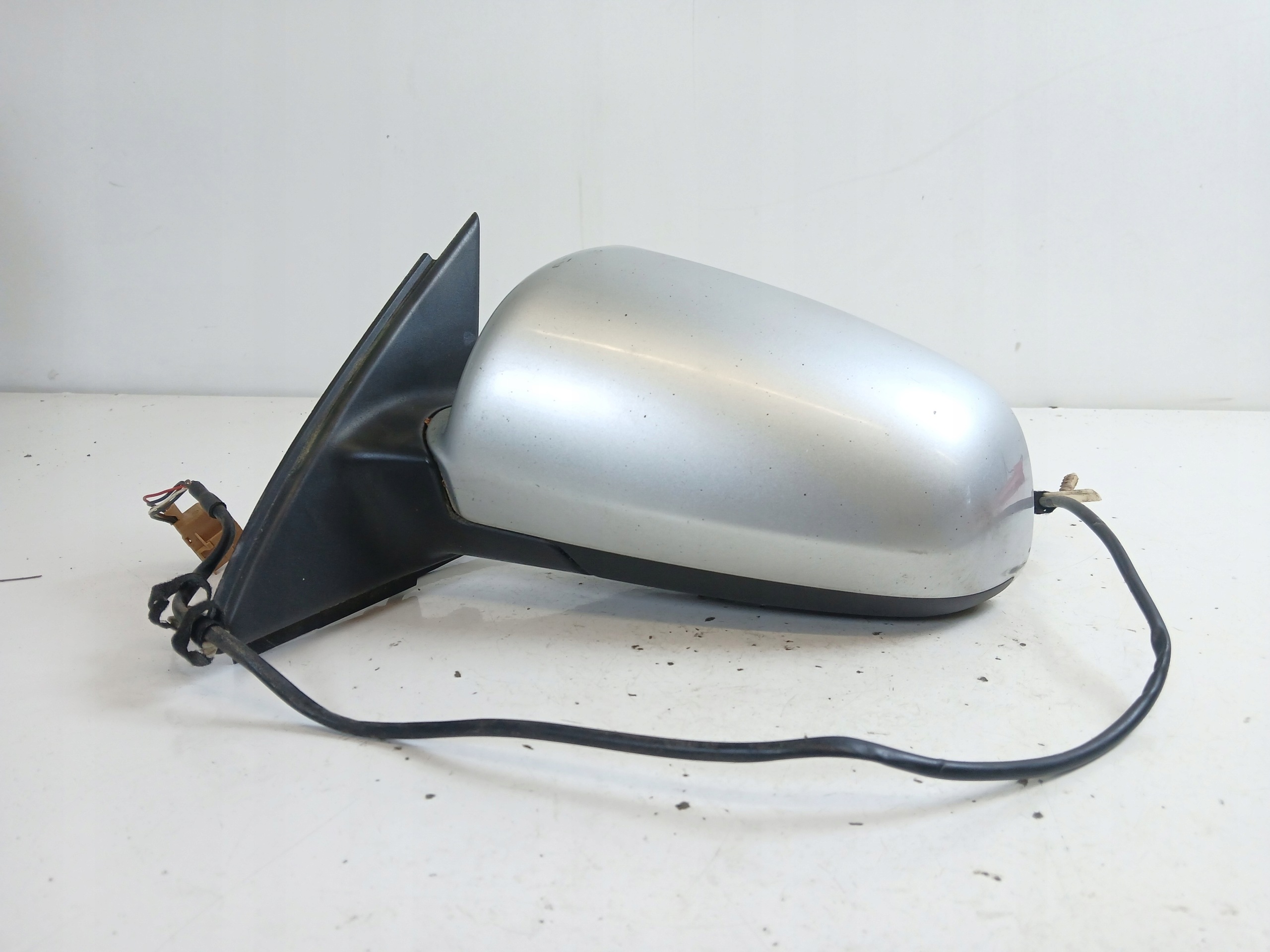 AUDI A4 B7 mirror left 5 PIN silver