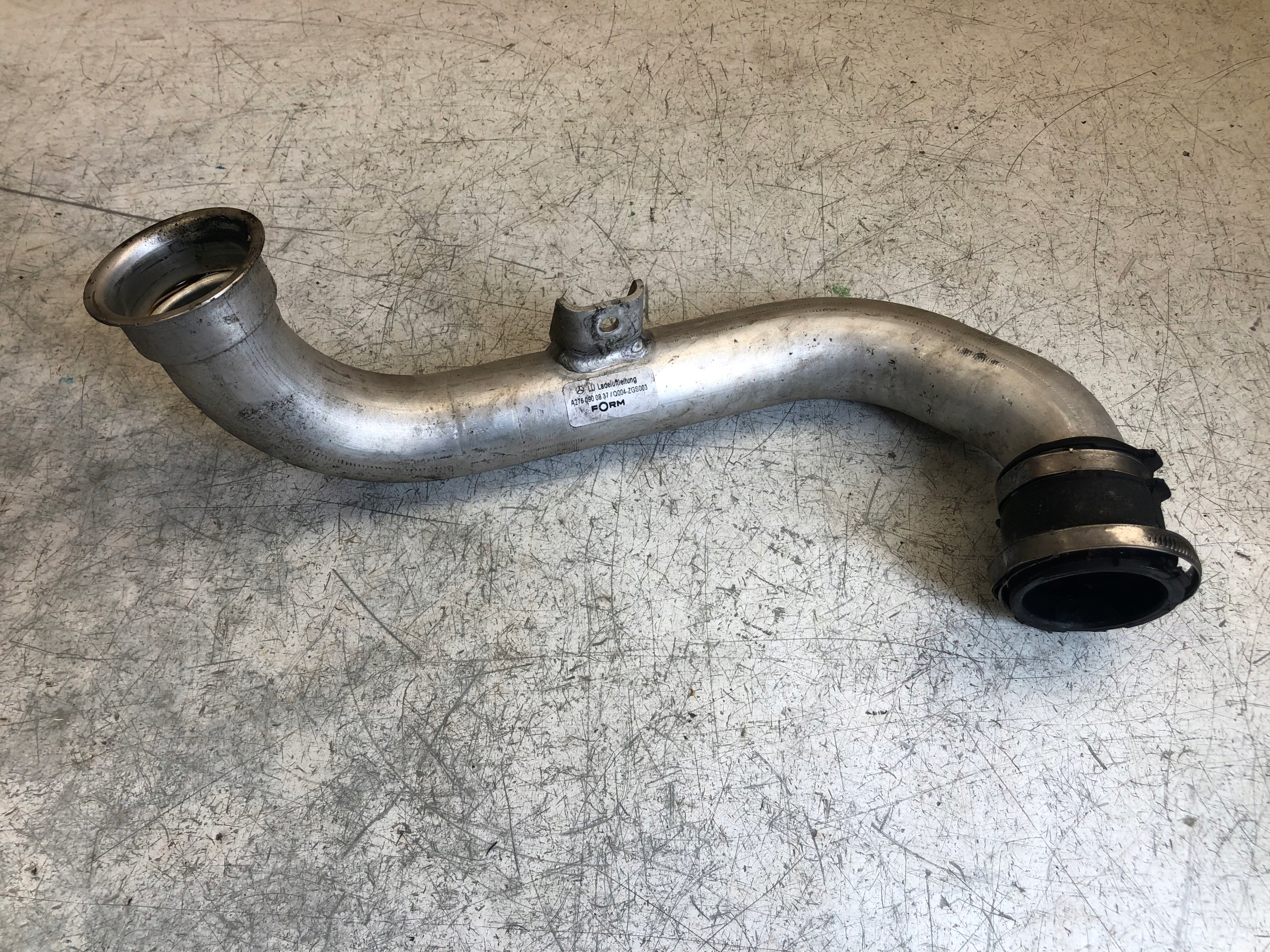 MERCEDES E W238 rohr intercooler A2760900837