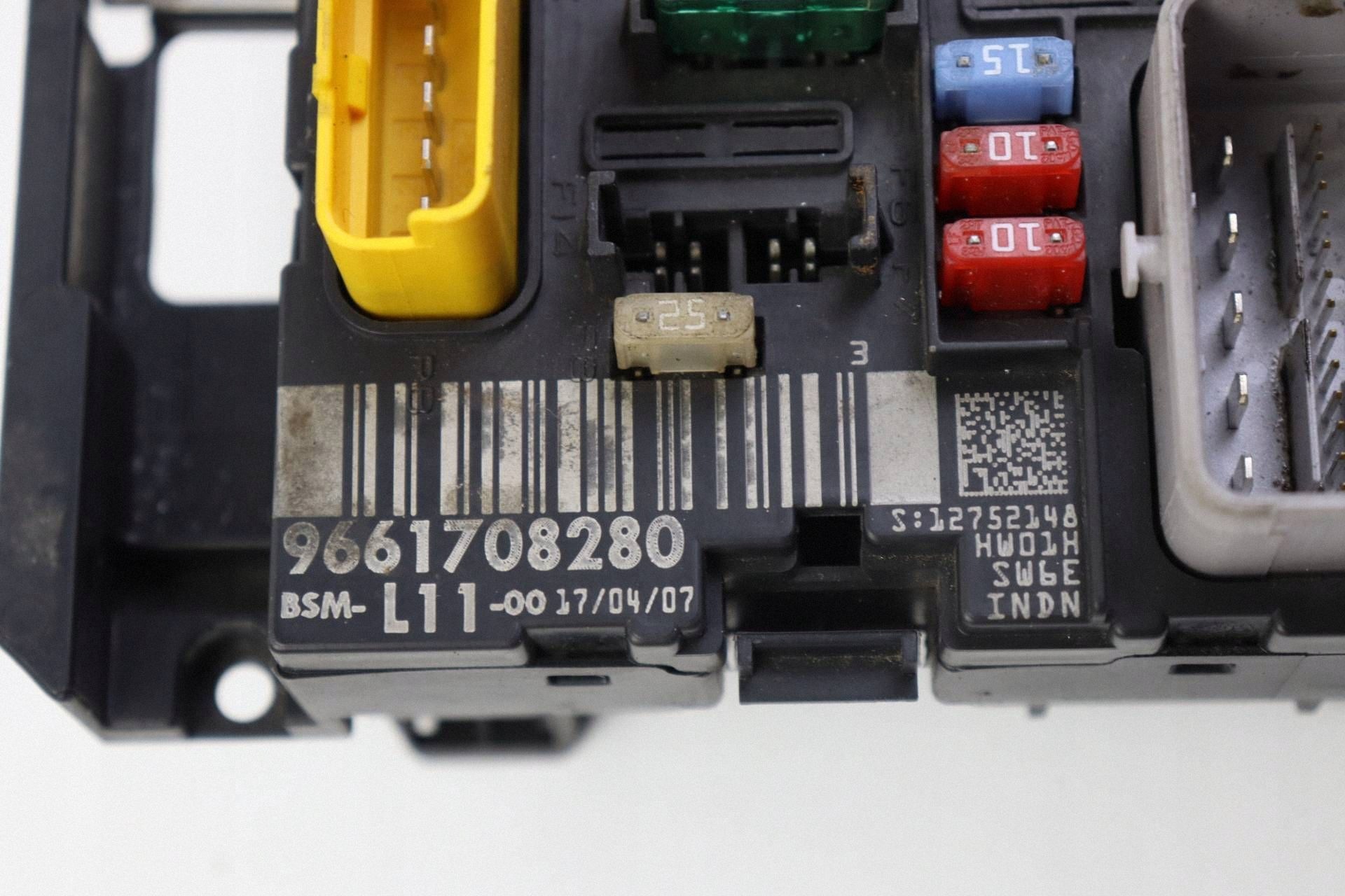 CITROEN PEUGEOT module compartment control unit BSM 9661708280