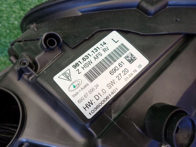 PORSCHE BOXER 981 XENON reflektor left light left 98163113114