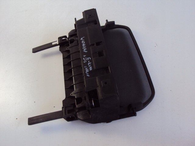 A2079700572 - Mercedes E-Class W207 кабріолет