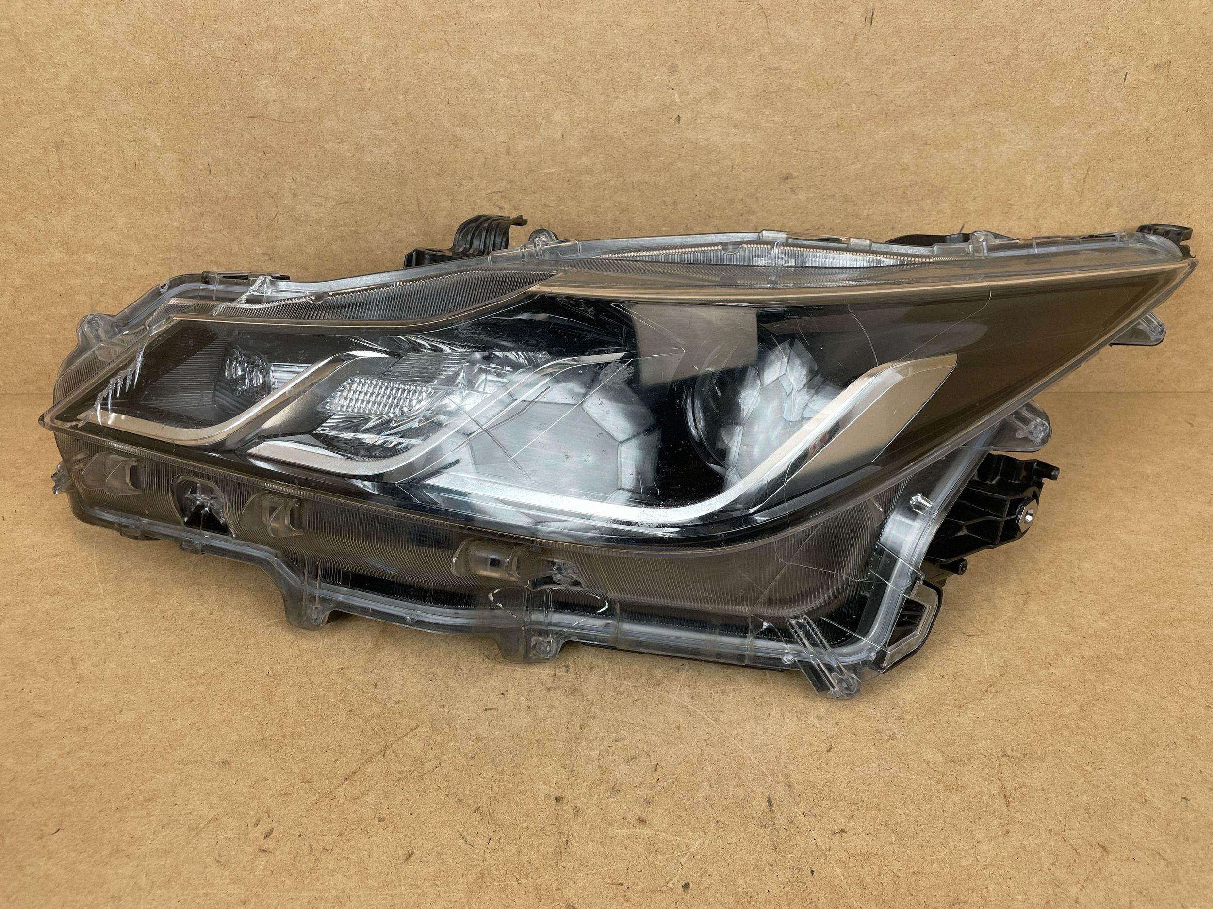 light front left left LED lens TOYOTA COROLLA XII E21 E210 2018-2023 81