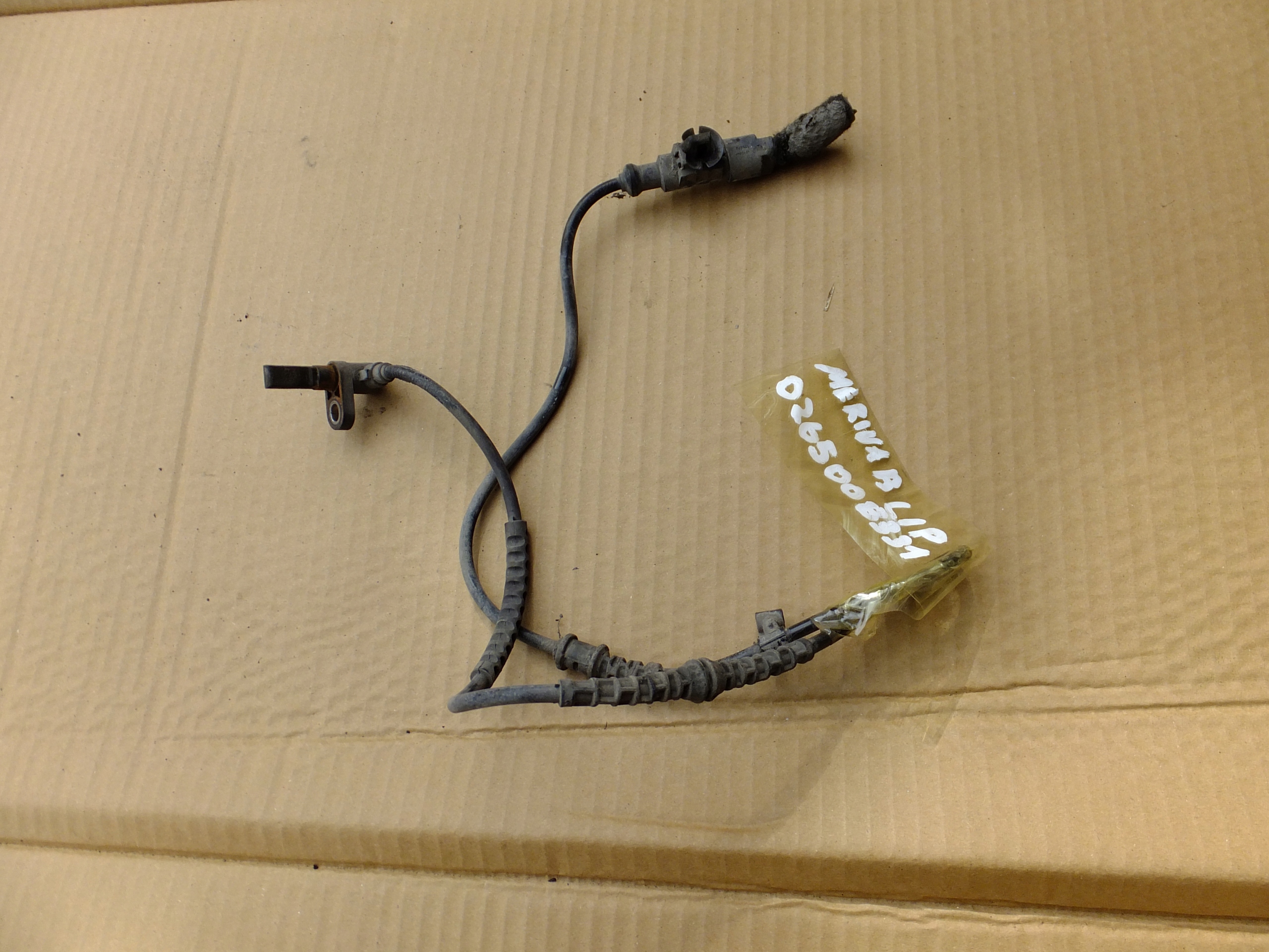sensor abs left front opel meriva B 2010r 0265008331