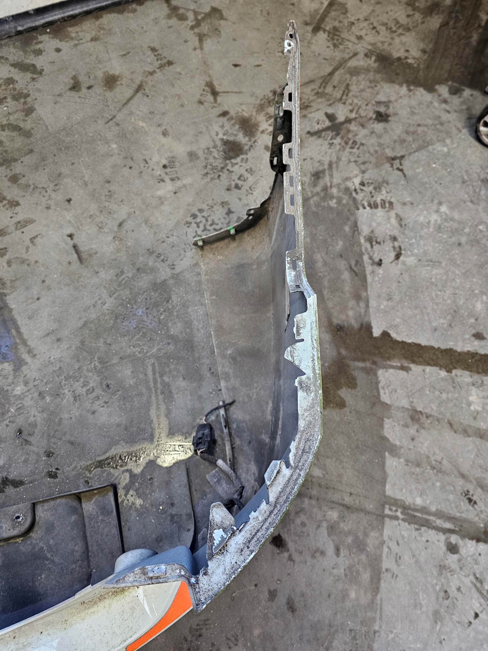 VOLVO V90 16-20 Stoßstange heck hinten PDC