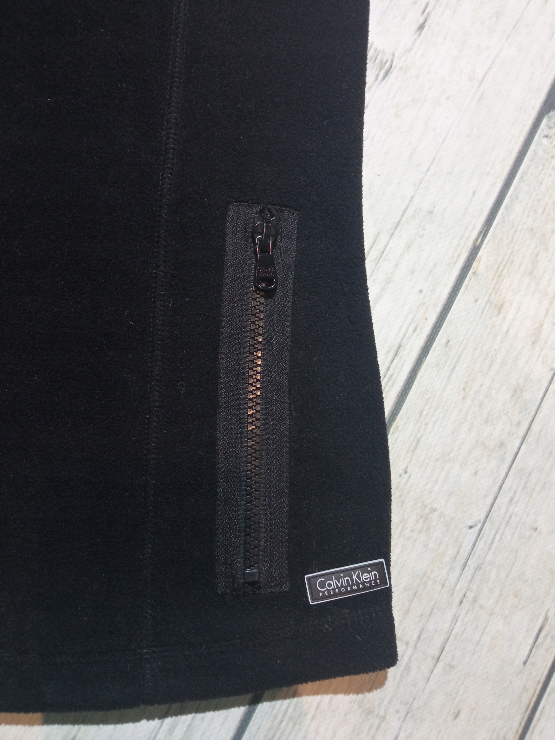 DAMSKA KAMIZELKA POLAROWA CALVIN KLEIN Kolor czarny