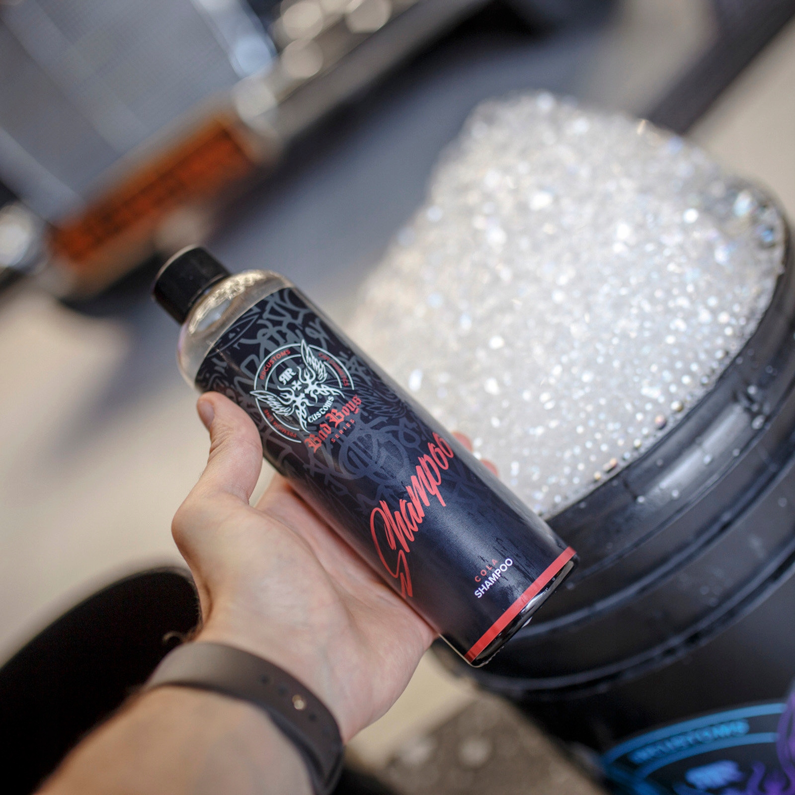 RR CUSTOMS RRC BAD BOYS SHAMPOO COLA 5L SZAMPON SAMOCHODOWY DO MYCIA AUTA Pojemność opakowania 5000 ml