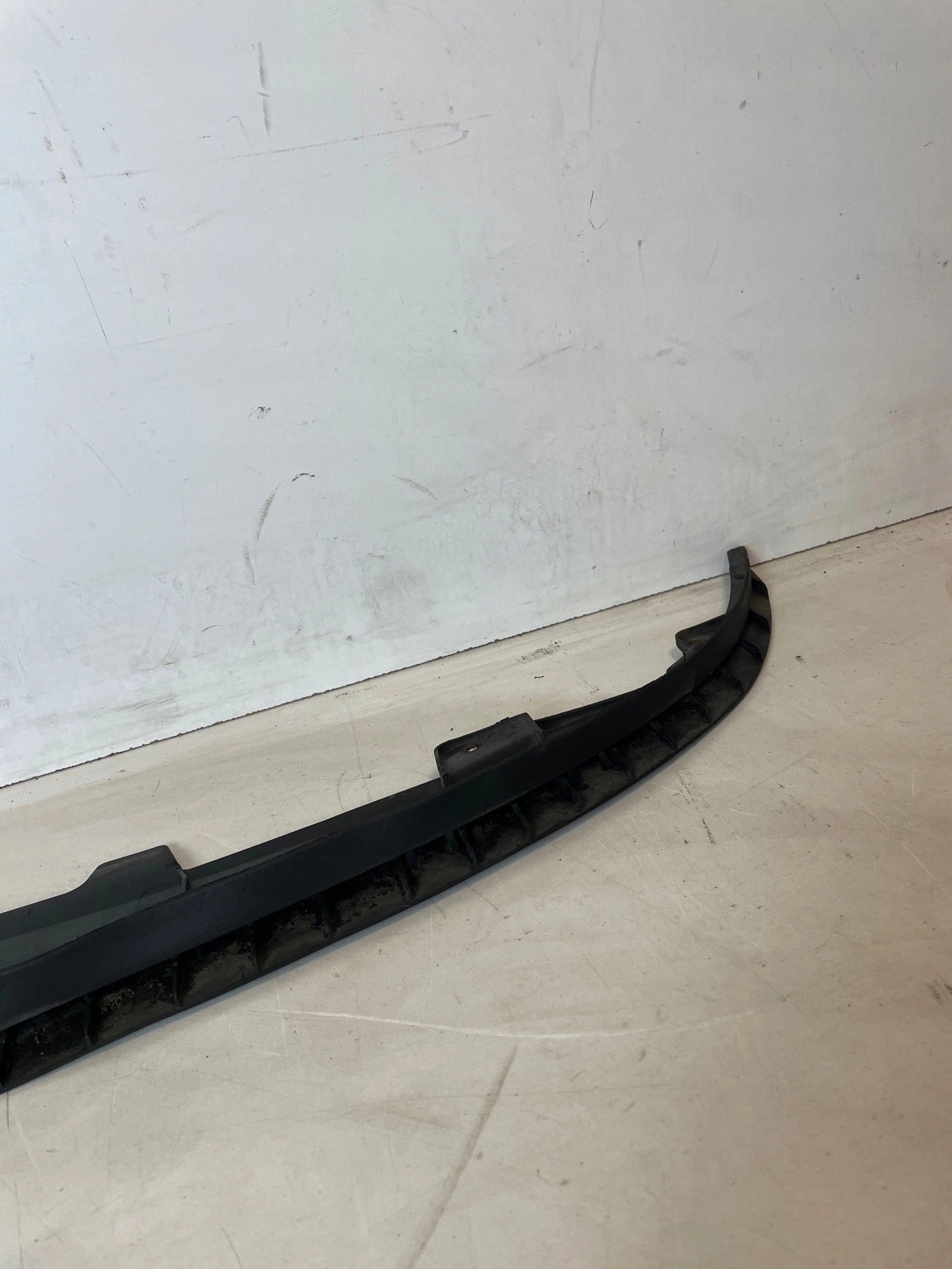 Spoiler doplněk dolní nárazníku předek Volkswagen EOS