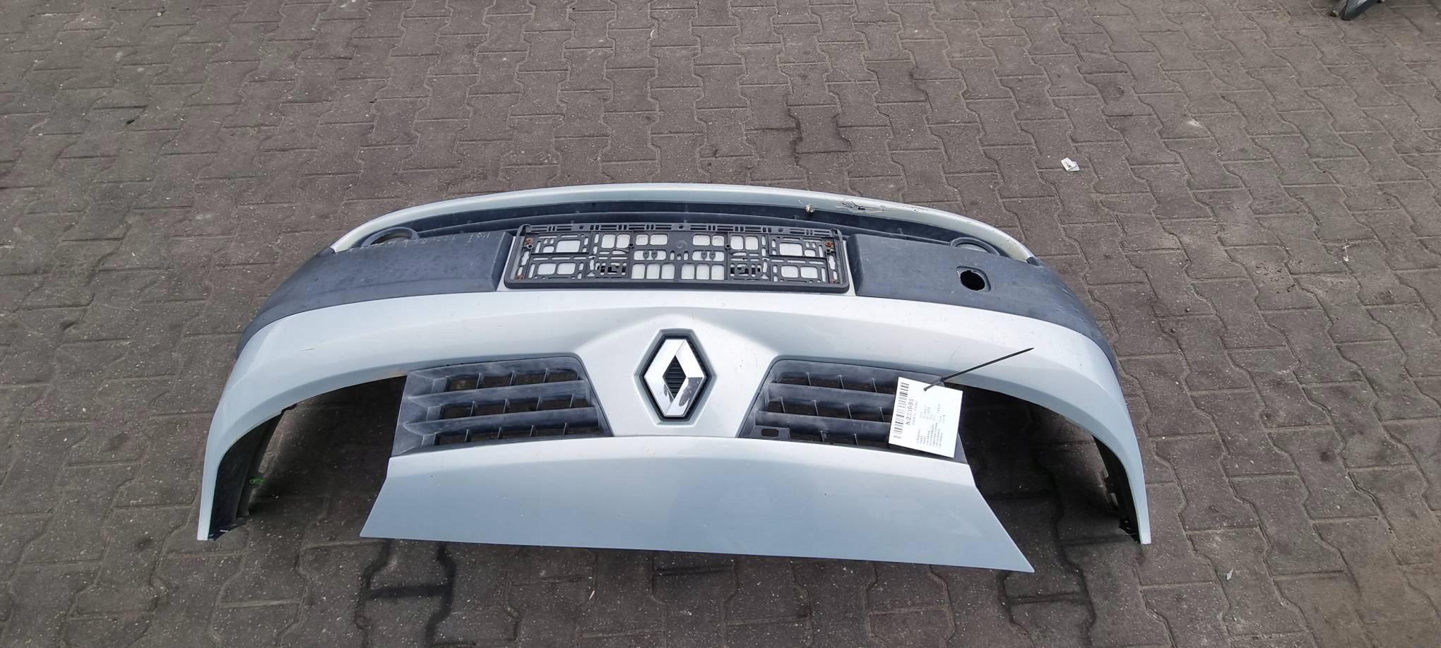 bumper front NV676 RENAULT SCENIC II