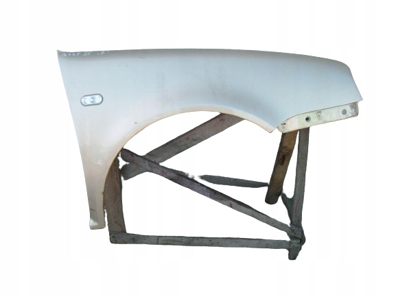 VW GOLF 4 IV 97- BŁOTNIK PRAWY PRZEDNI - KOLOR ZŁOTY LA1W