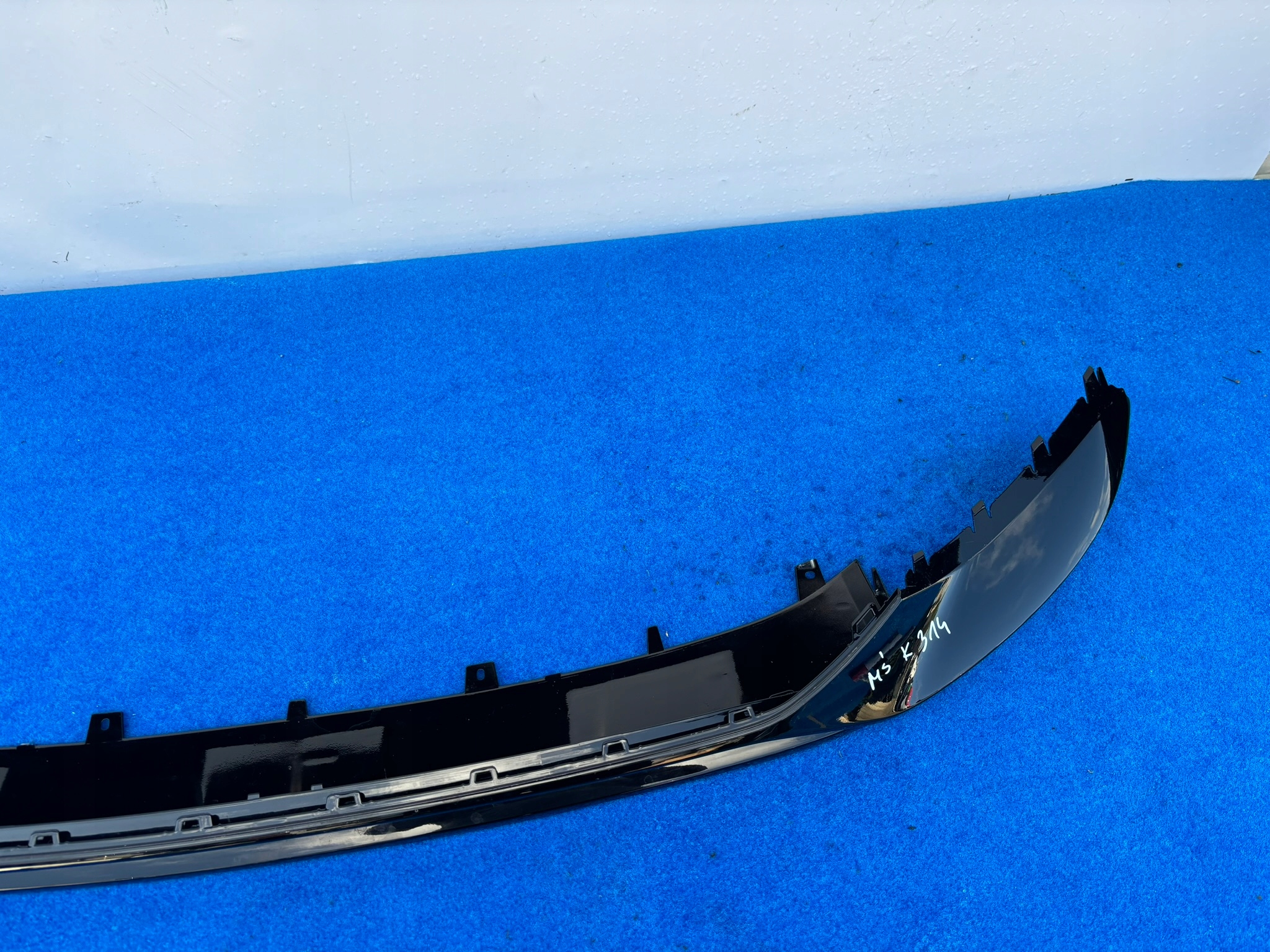 AUDI A6 4K0 C8 ALLROAD SPOILER doplněk nárazníku předek novy MSK314
