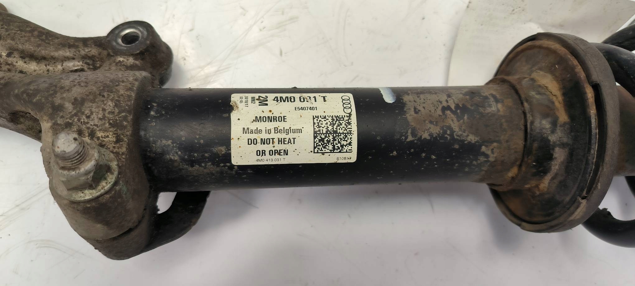 shock absorber left front 4M0413031 AUDI Q7 II 4M