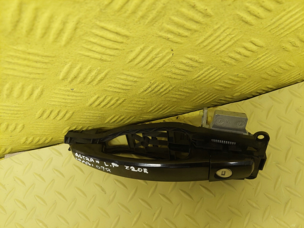 OPEL ASTRA H KOMBI handle left front Z20R