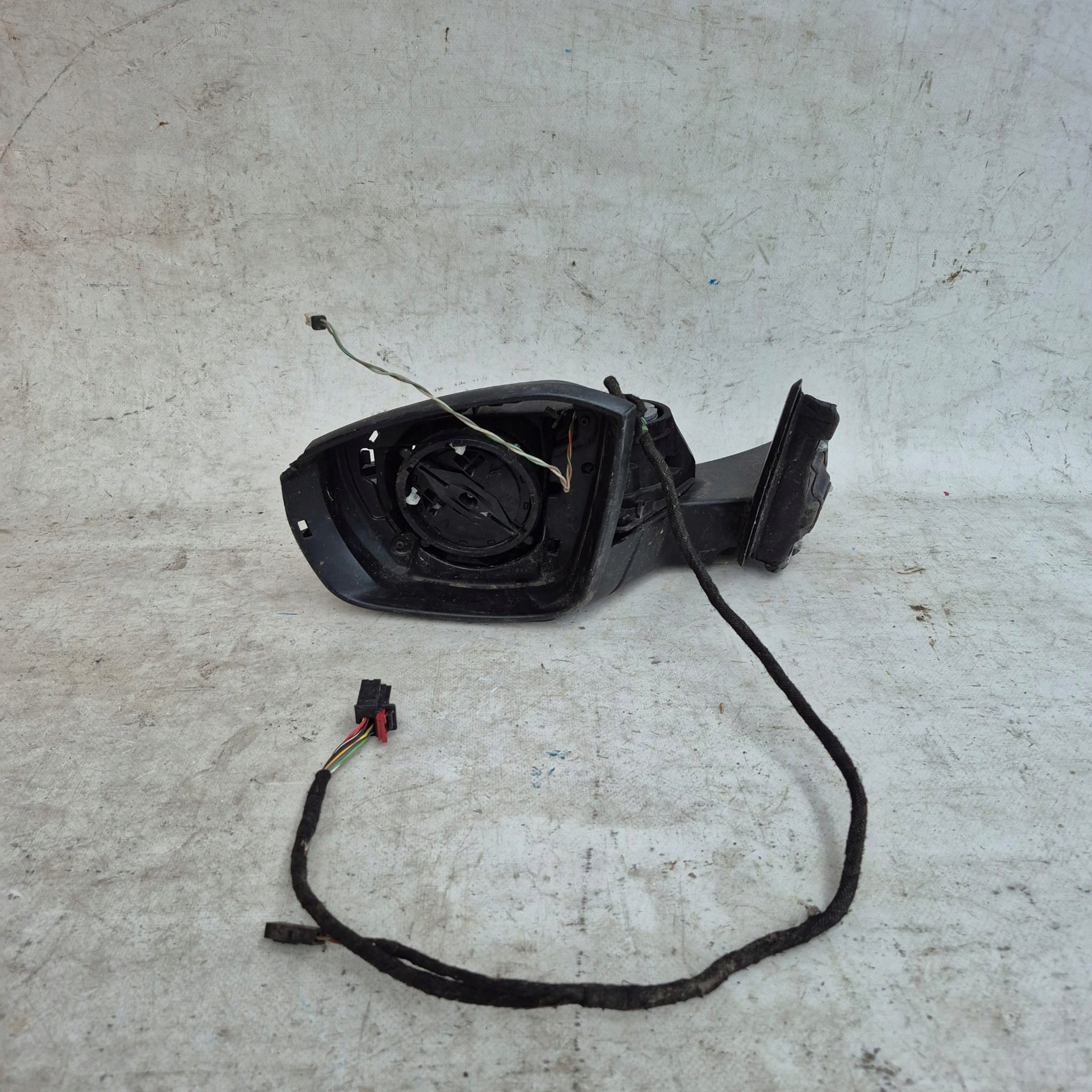 VW T-ROC 17-> mirror front front left