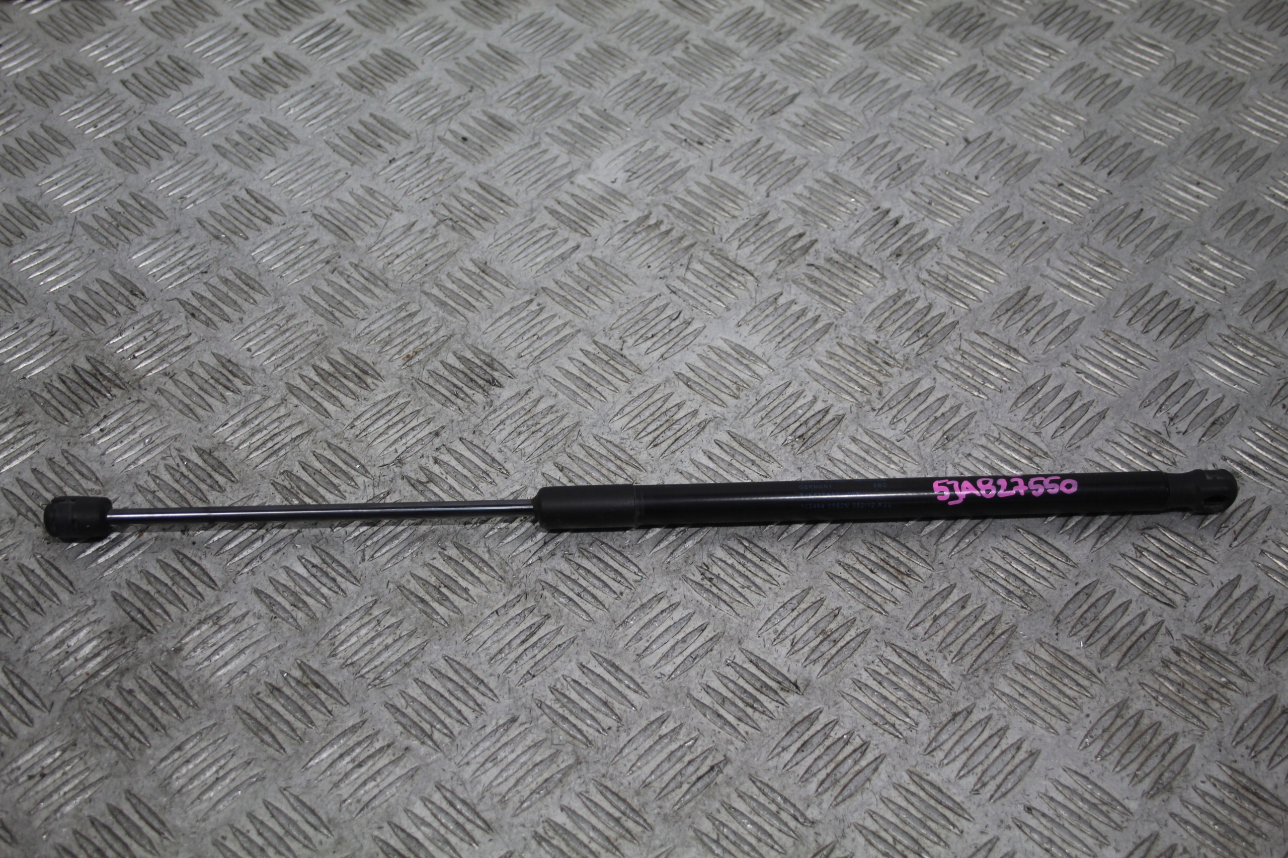 damper bonnet SKODA RAPID 5JA 5J 5JA827550