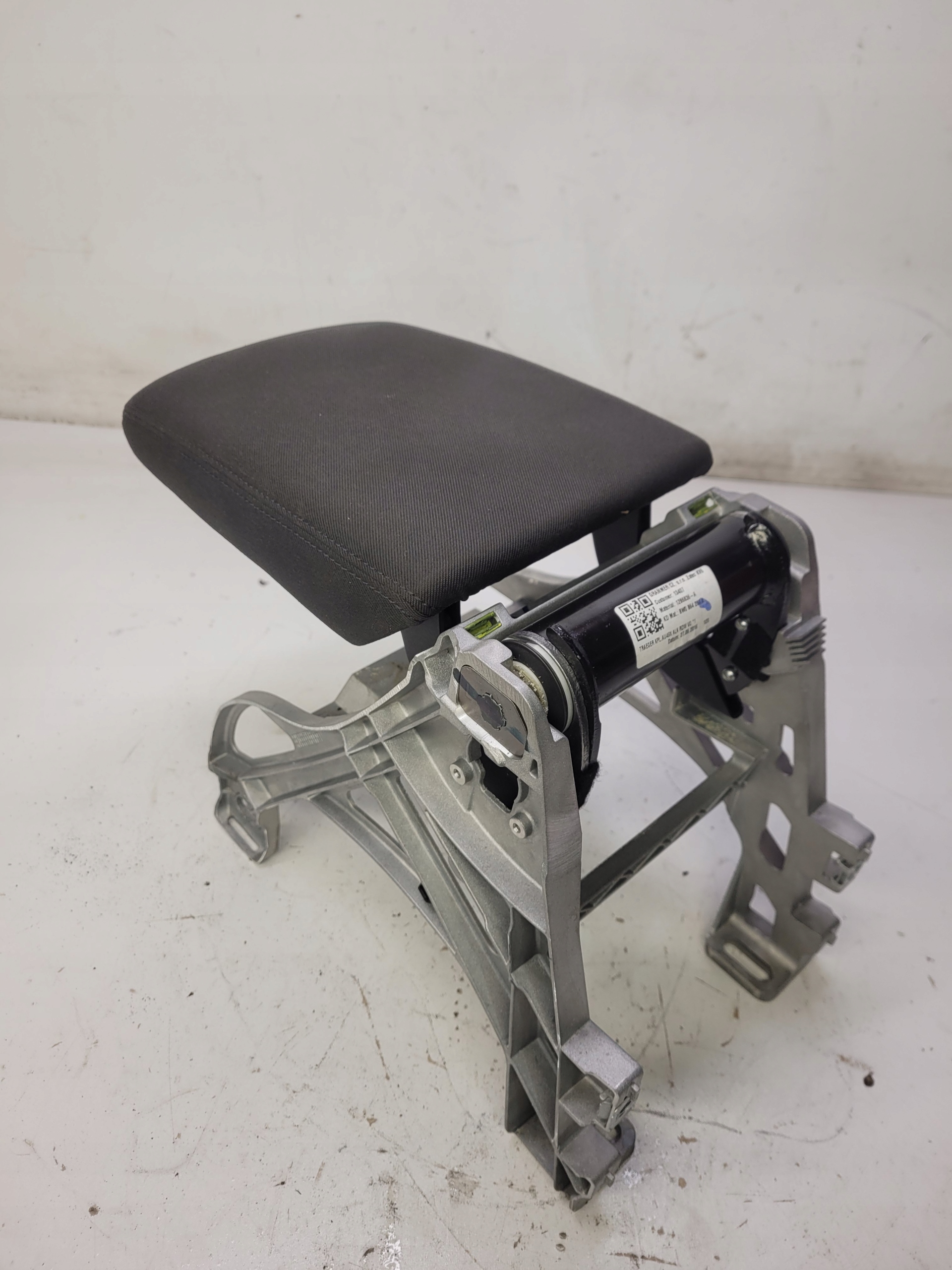 armrest front AUDI A4 B9 8W0864283A