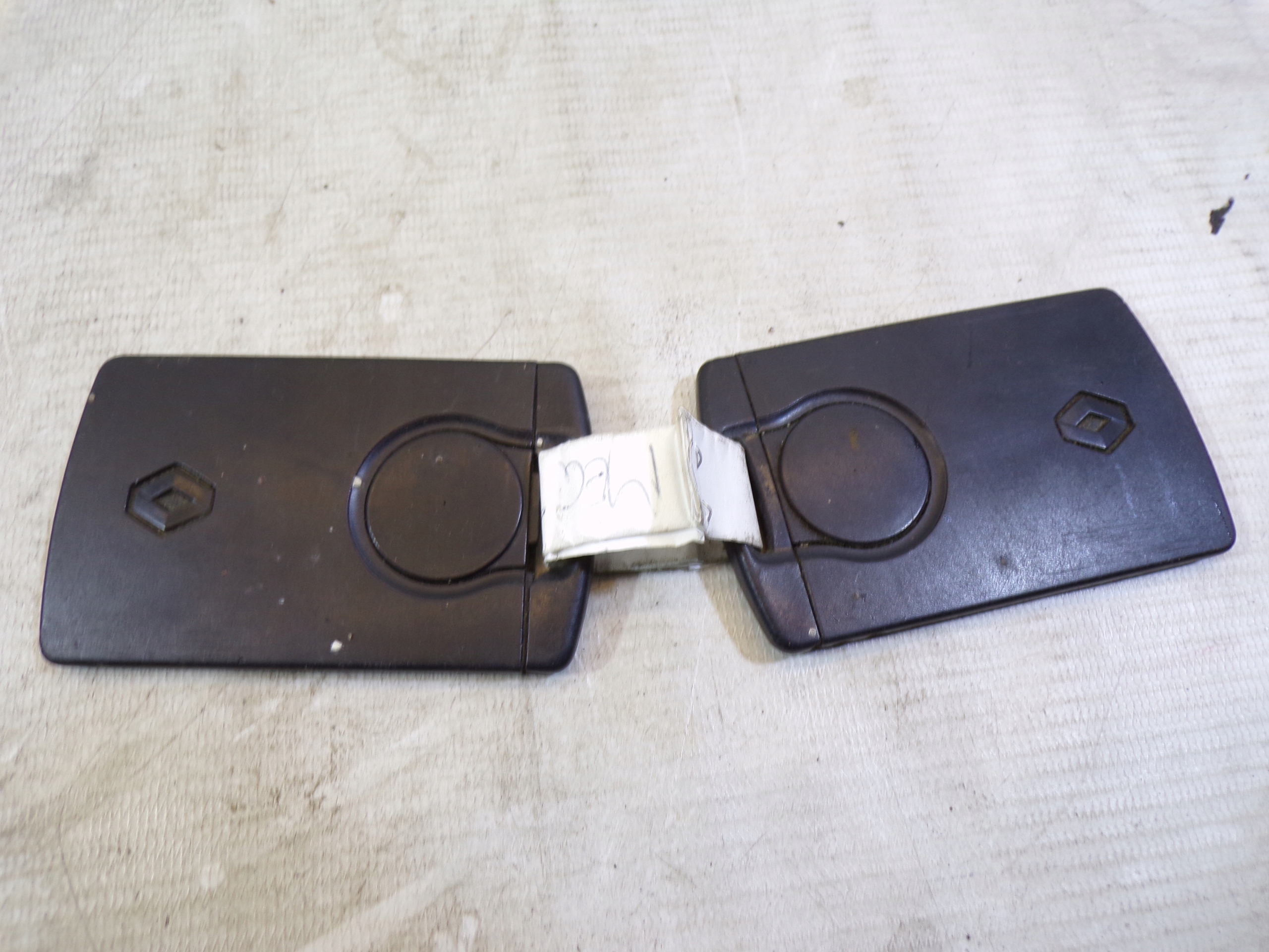 KARTA key PILOT RENAULT MEGANE 3 III