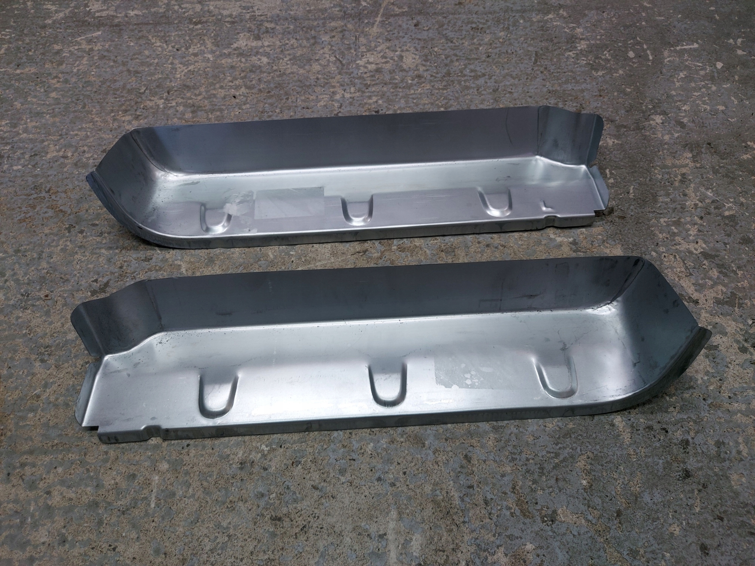 VW LT 95-06R STOPIEŃ REPERATURKA PRÓG PRAWY PRZÓD