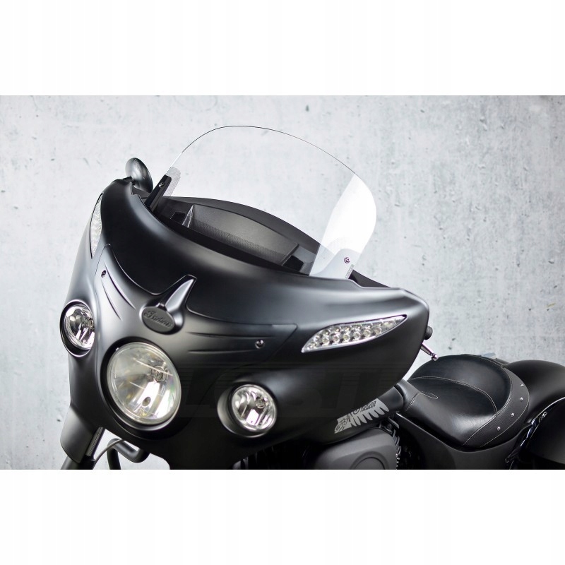 Loster motocyklové sklo pre Indian Roadmaster 1900 15r.