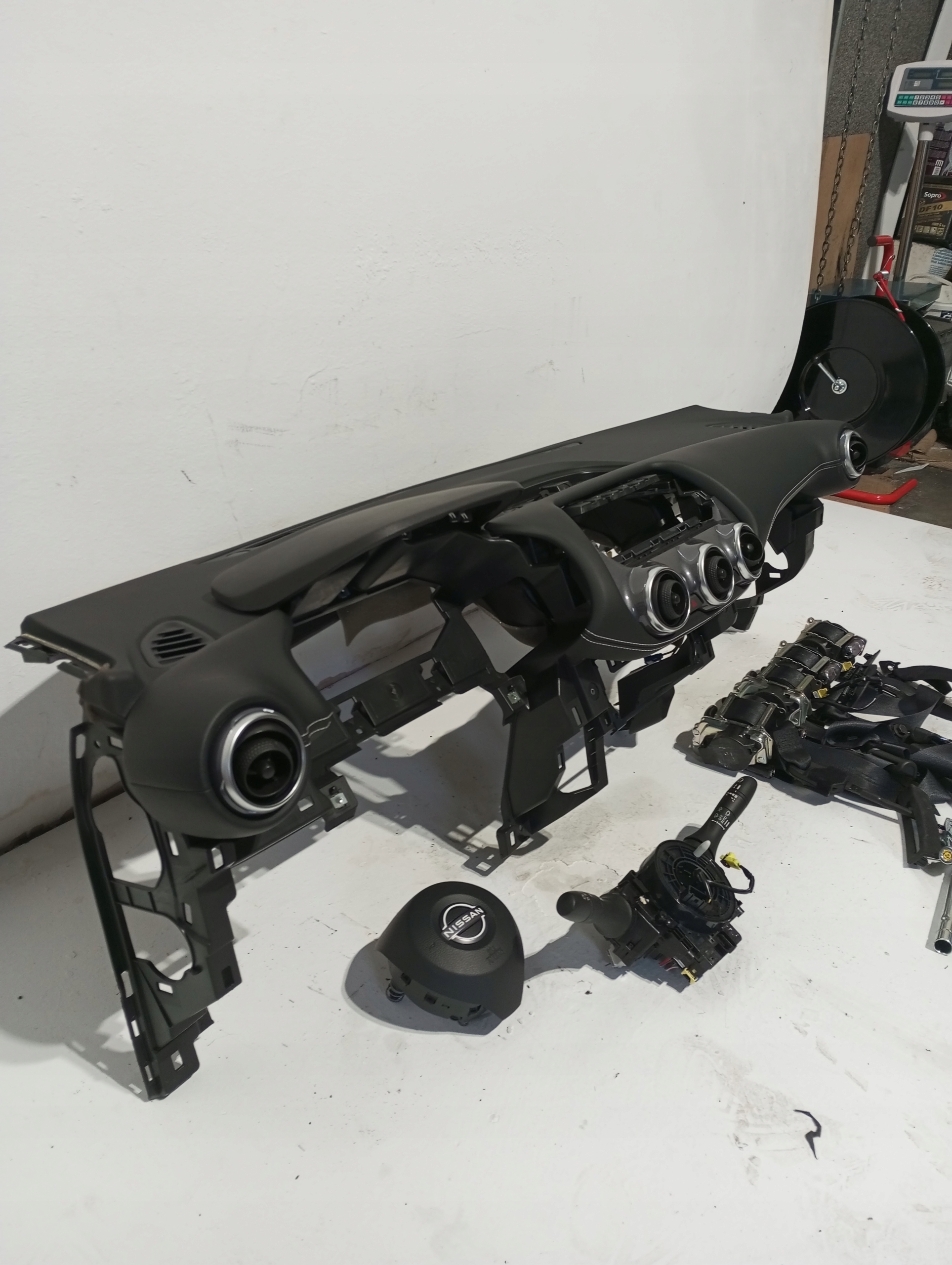 dashboard NISSAN JUKE II F16