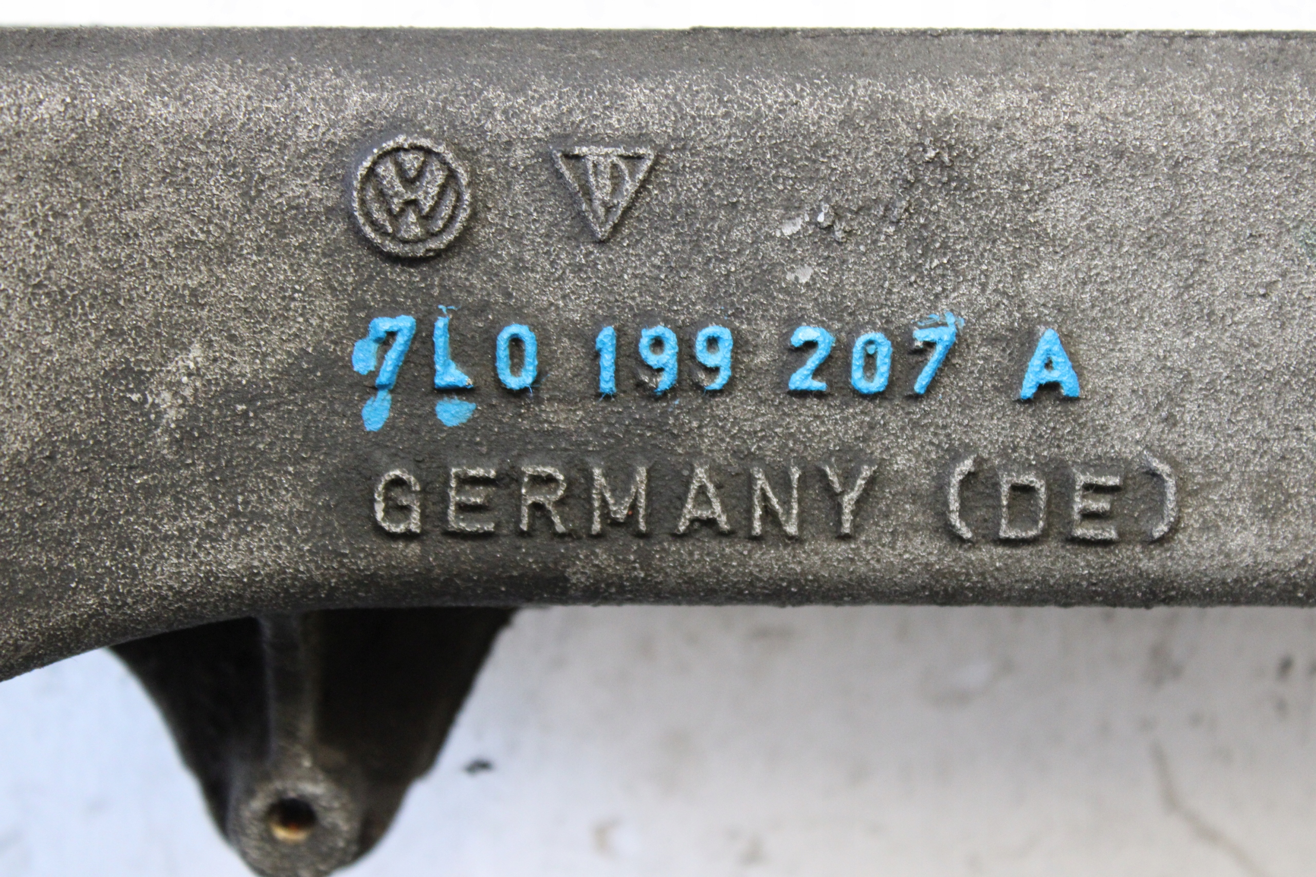 bearing below engine PORSCHE CAYENNE 7L5 7L0199207A