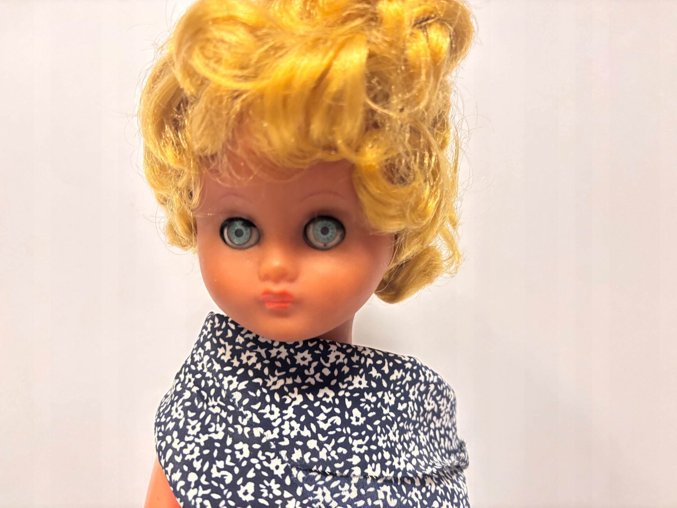 LALKA PRL HIT STARA ORGINAŁ SUPER