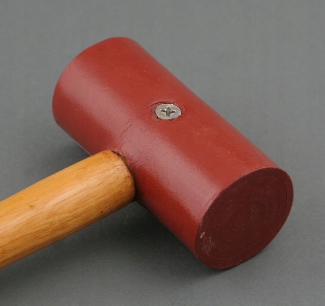 Kožené kladivo