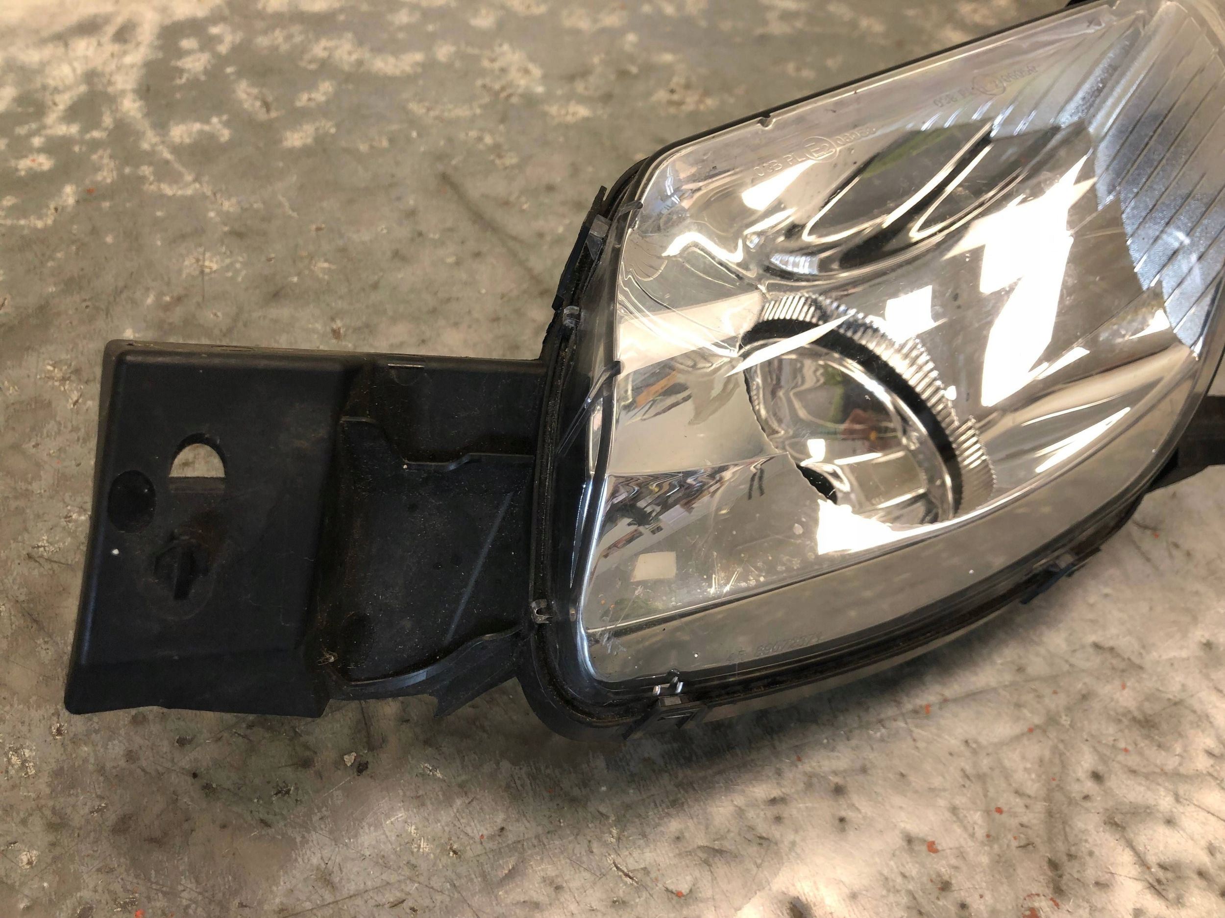 fog light right front PEUGEOT 308 9674041580