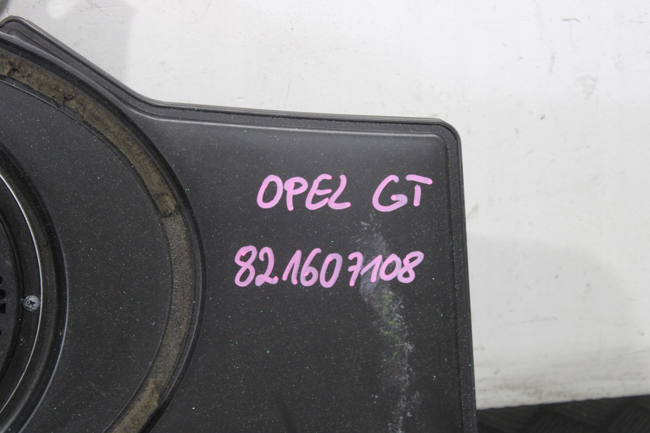 speaker NISKOTONOWY SUBWOOFER OPEL GT 821607108