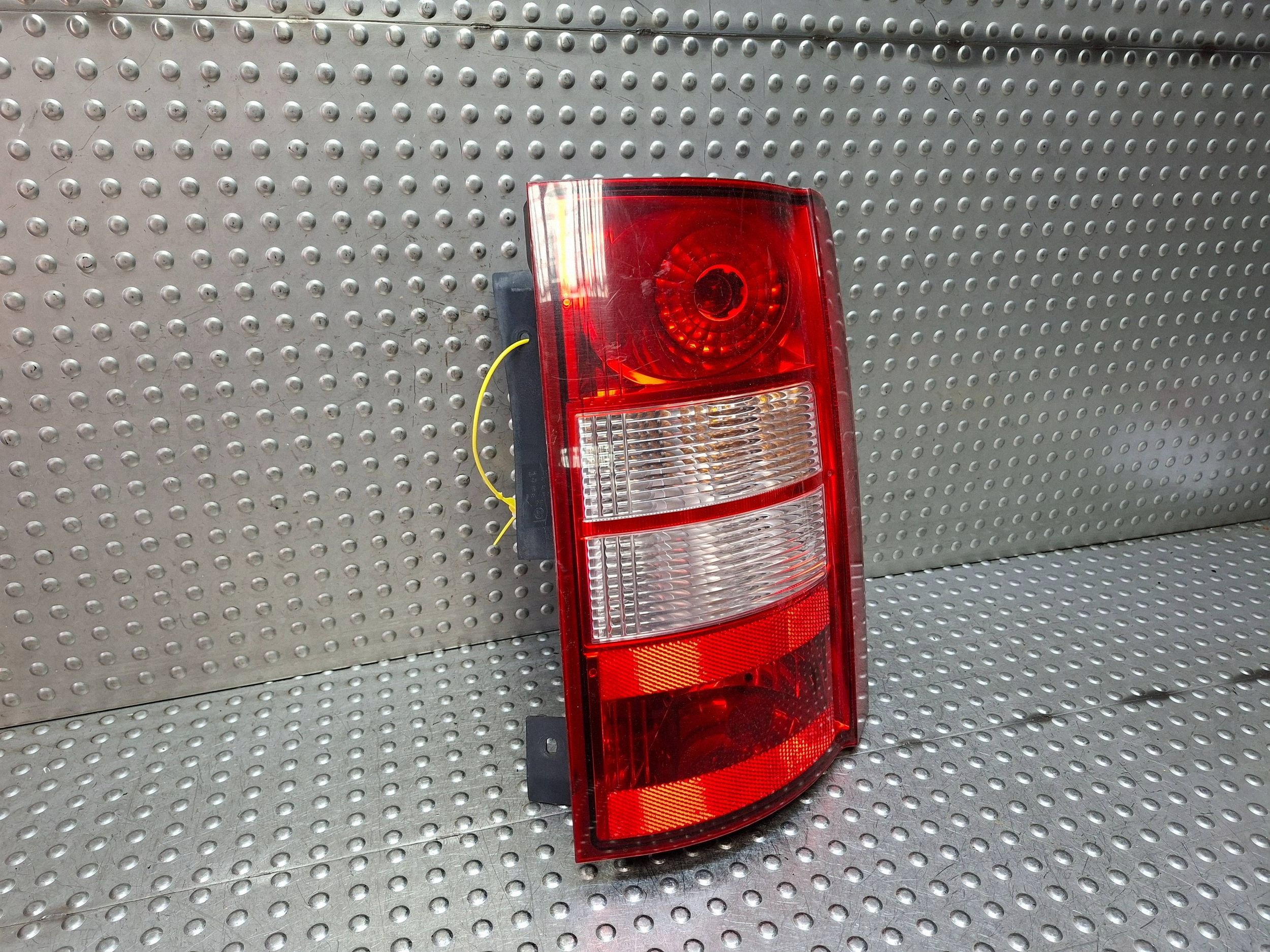 light rear part right CHRYSLER GRAND VOYAGER 08- EU 05113202AA