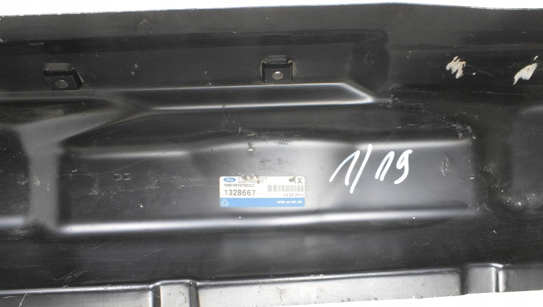 FORD FOCUS 2004-2008 KOMBI TYLNA PAS WEWNĘTRZNY o Producent części Ford OE