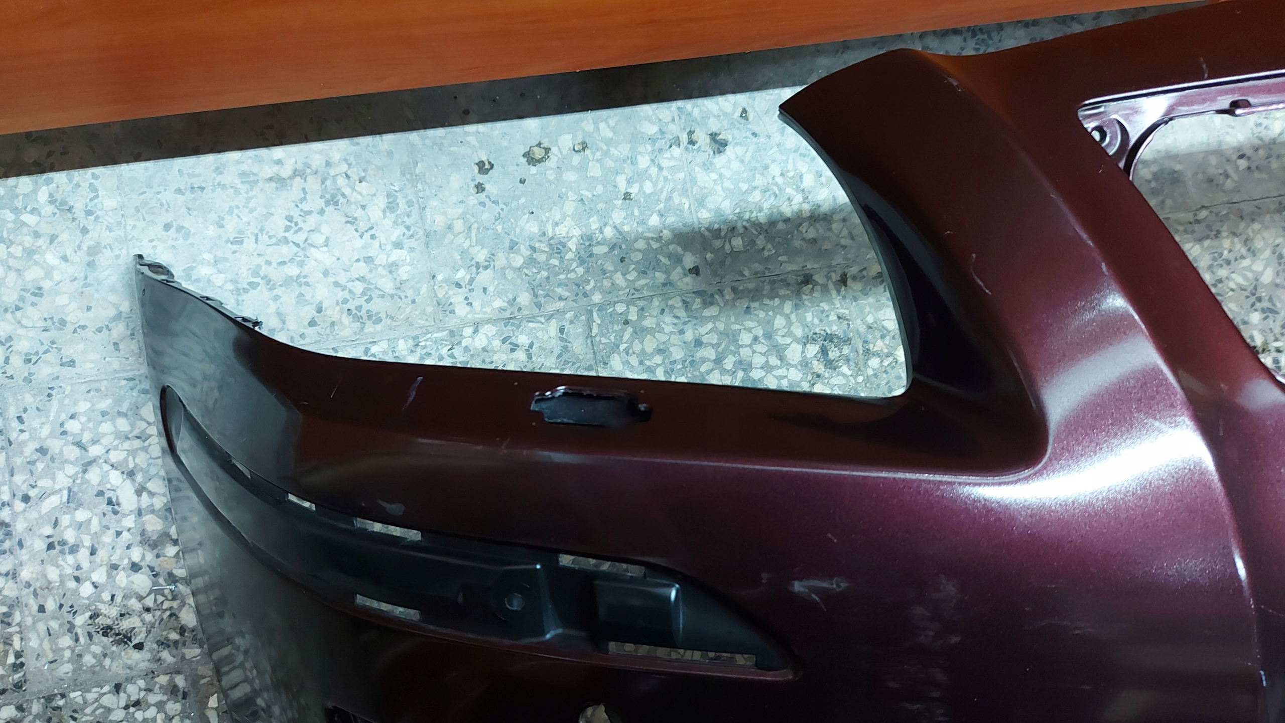 bumper front front TOYOTA AVENSIS T25 LIFT 07