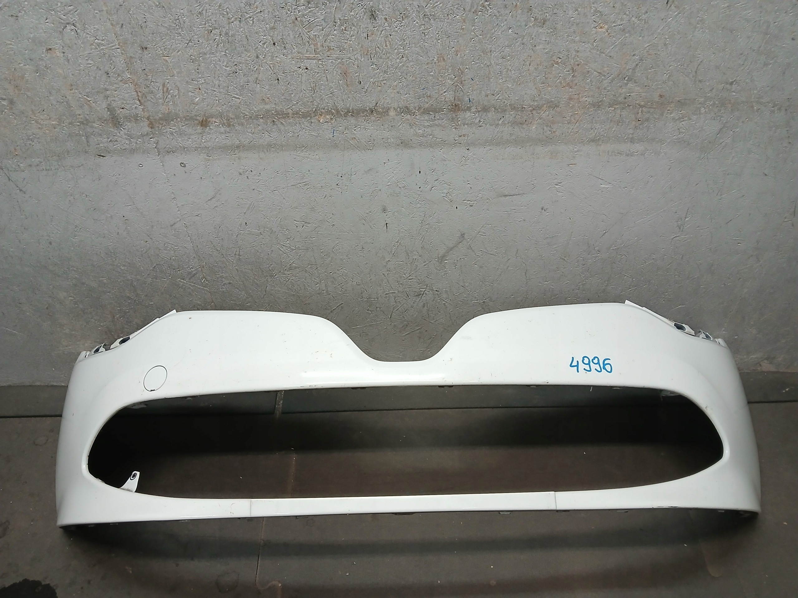 nárazník predok RENAULT CLIO IV 4