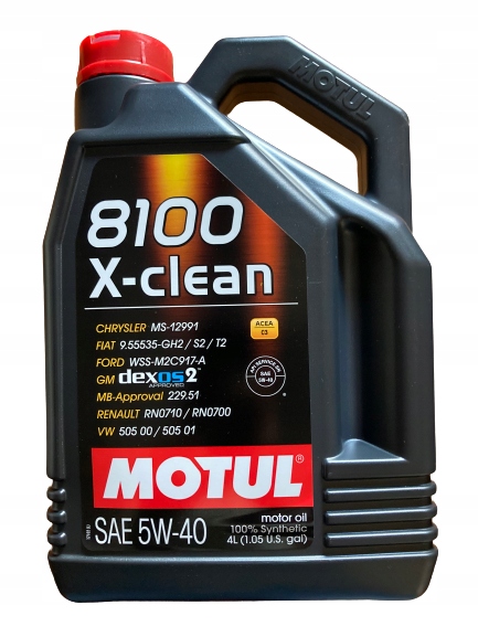 Фото - Моторне мастило Motul 8100 X-Clean C3 5W40 4L Dexos2 505.01 