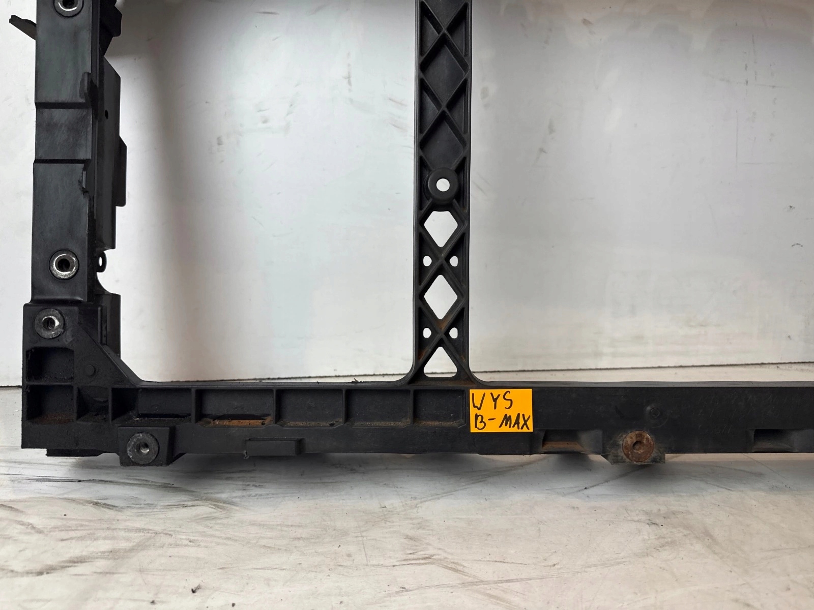 Armature Traverse de fer Ford B-Max