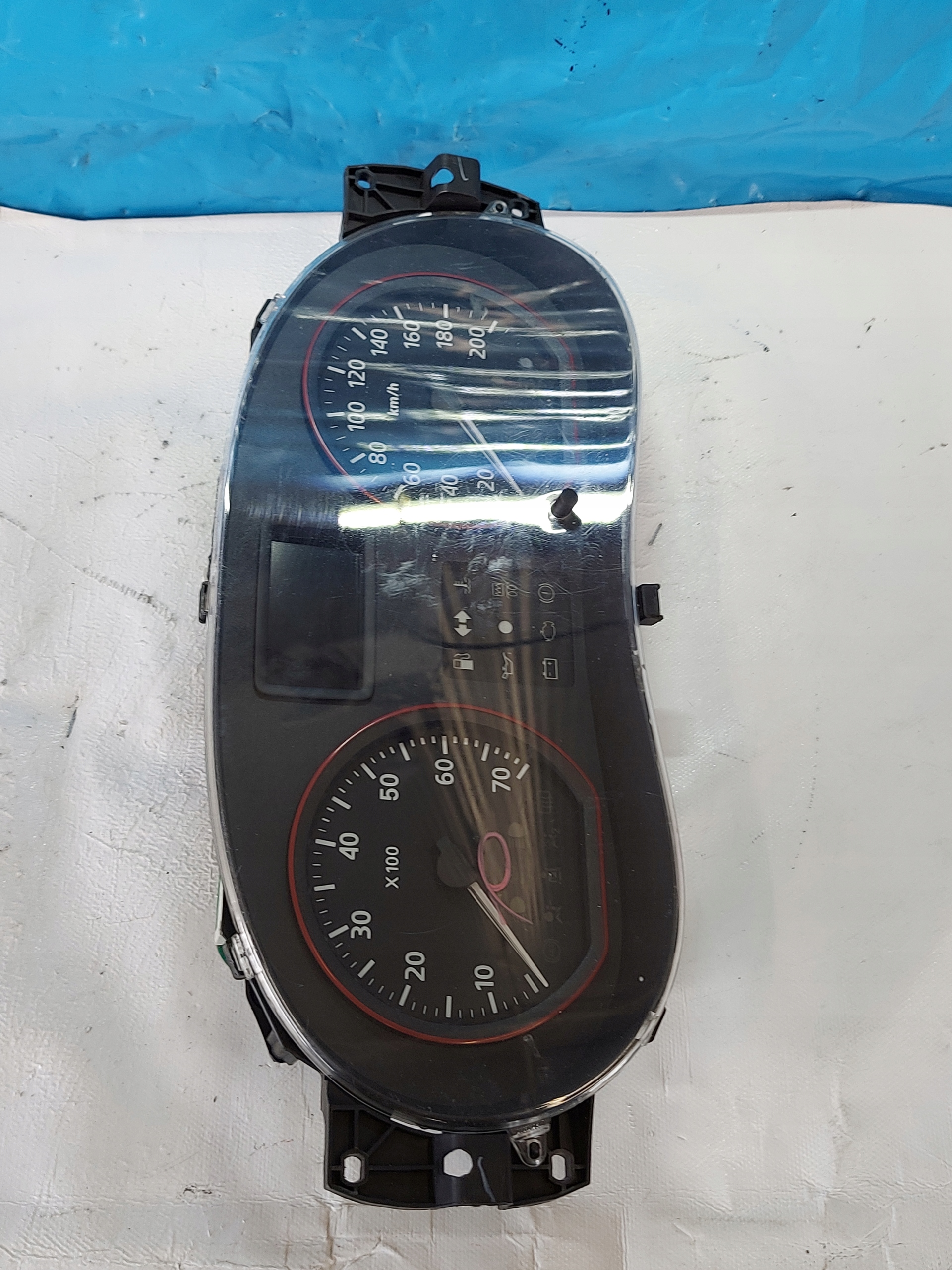 dials clock DACIA SANDERO 1.6 16V P248100574R