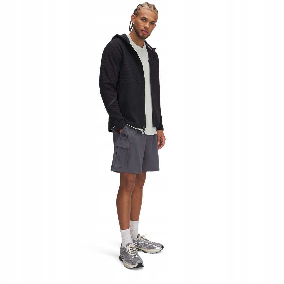 Męskie spodenki cargo Under Armour Vibe Woven Cargo Short szare XL