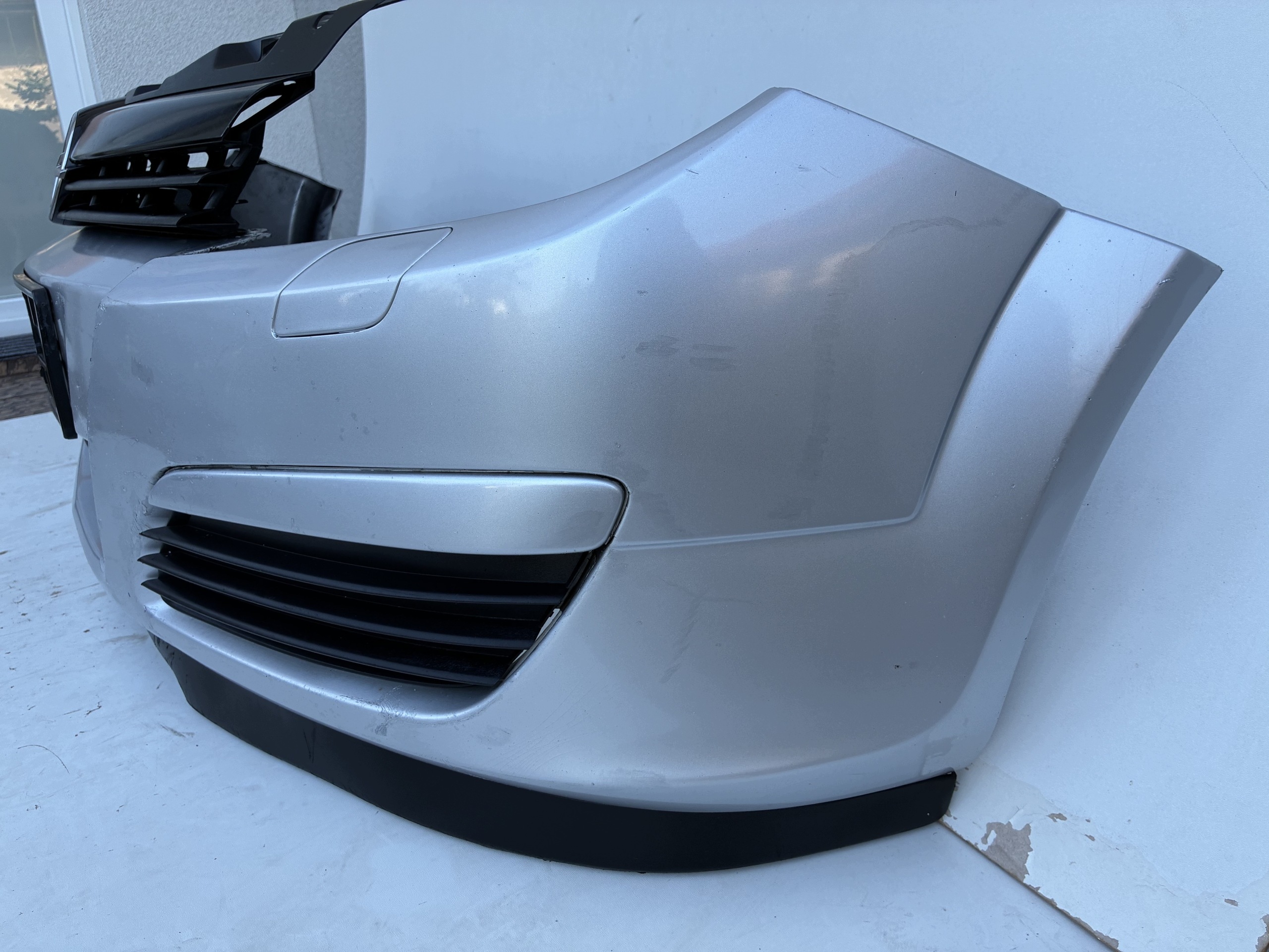 bumper front front Opel ASTRA H Z157 04-09r. ==OEM== Europa