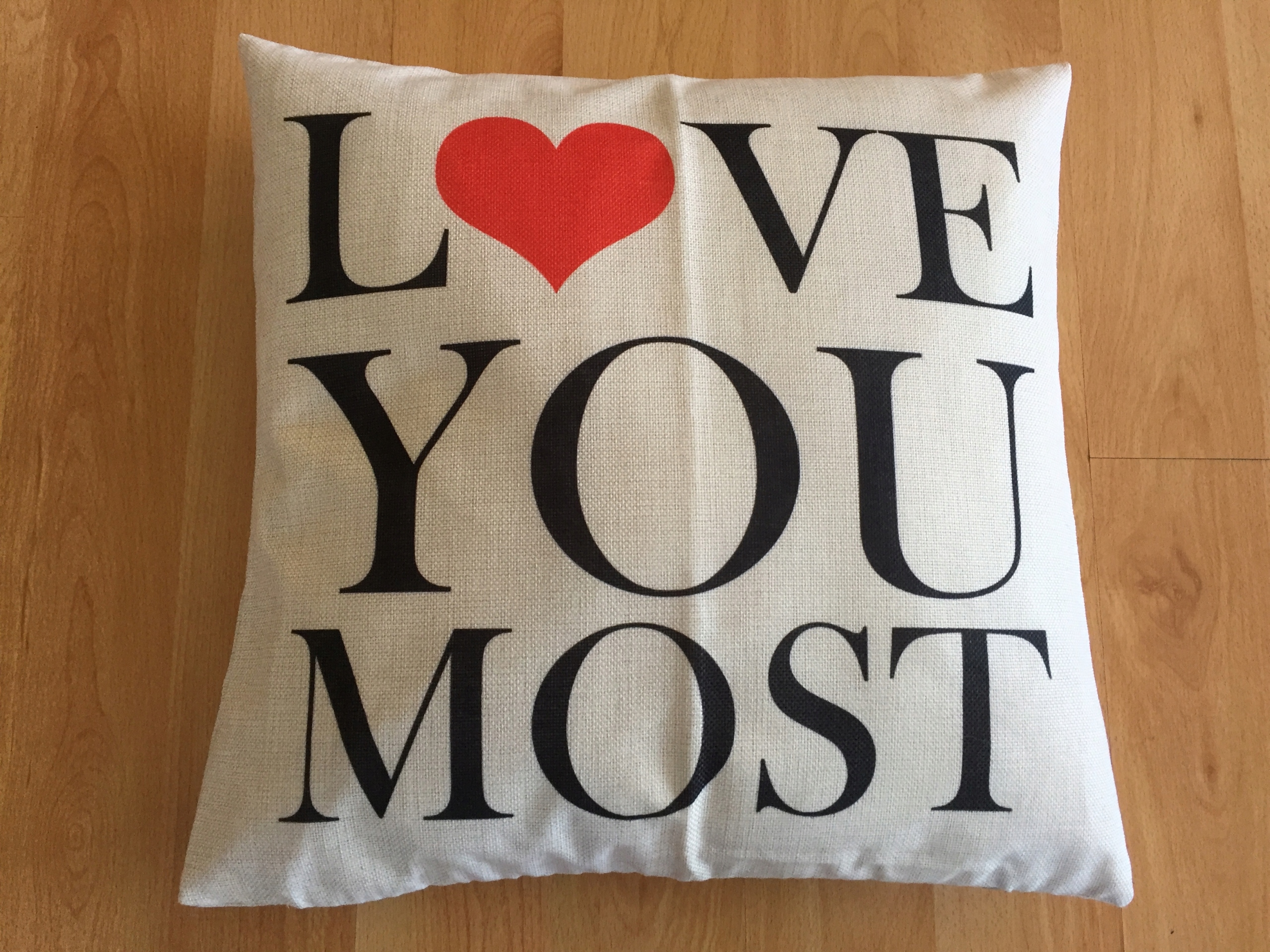 POSZEWKA NA PODUSZKĘ LOVE MIŁOŚĆ WALENTYNKI
