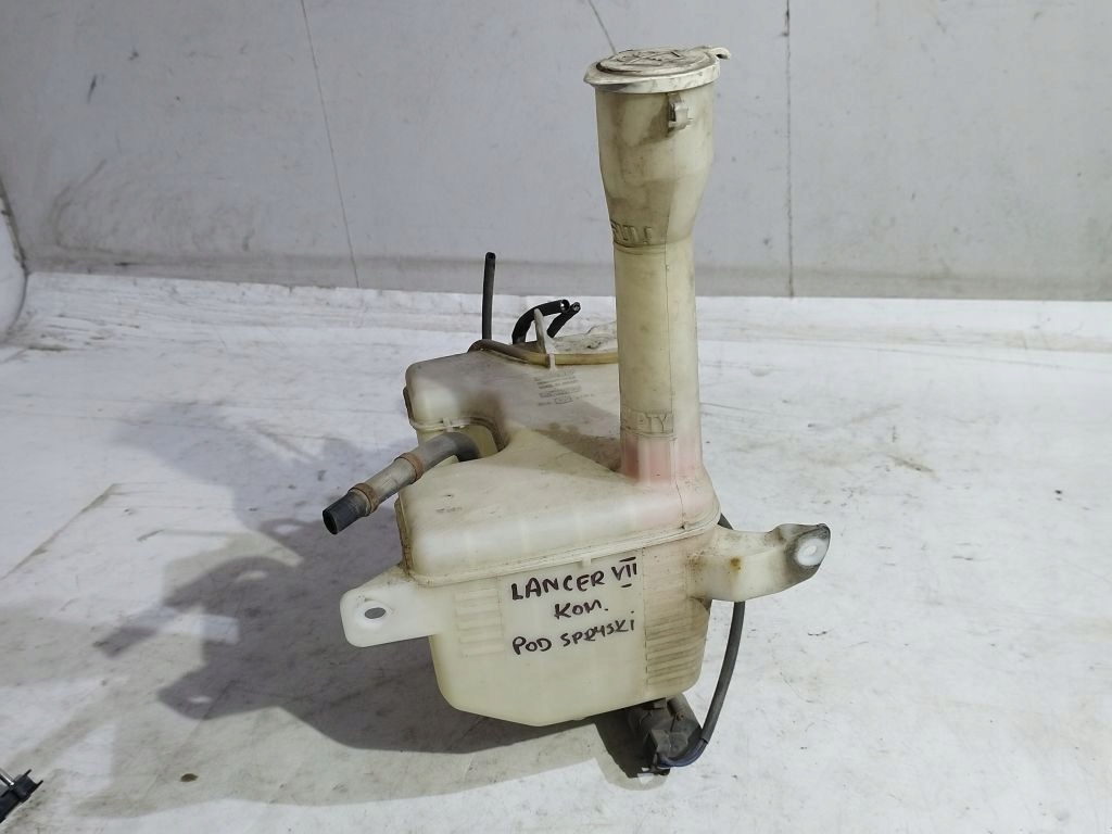 Mitsubishi Lancer VII 7 tank washers xenon