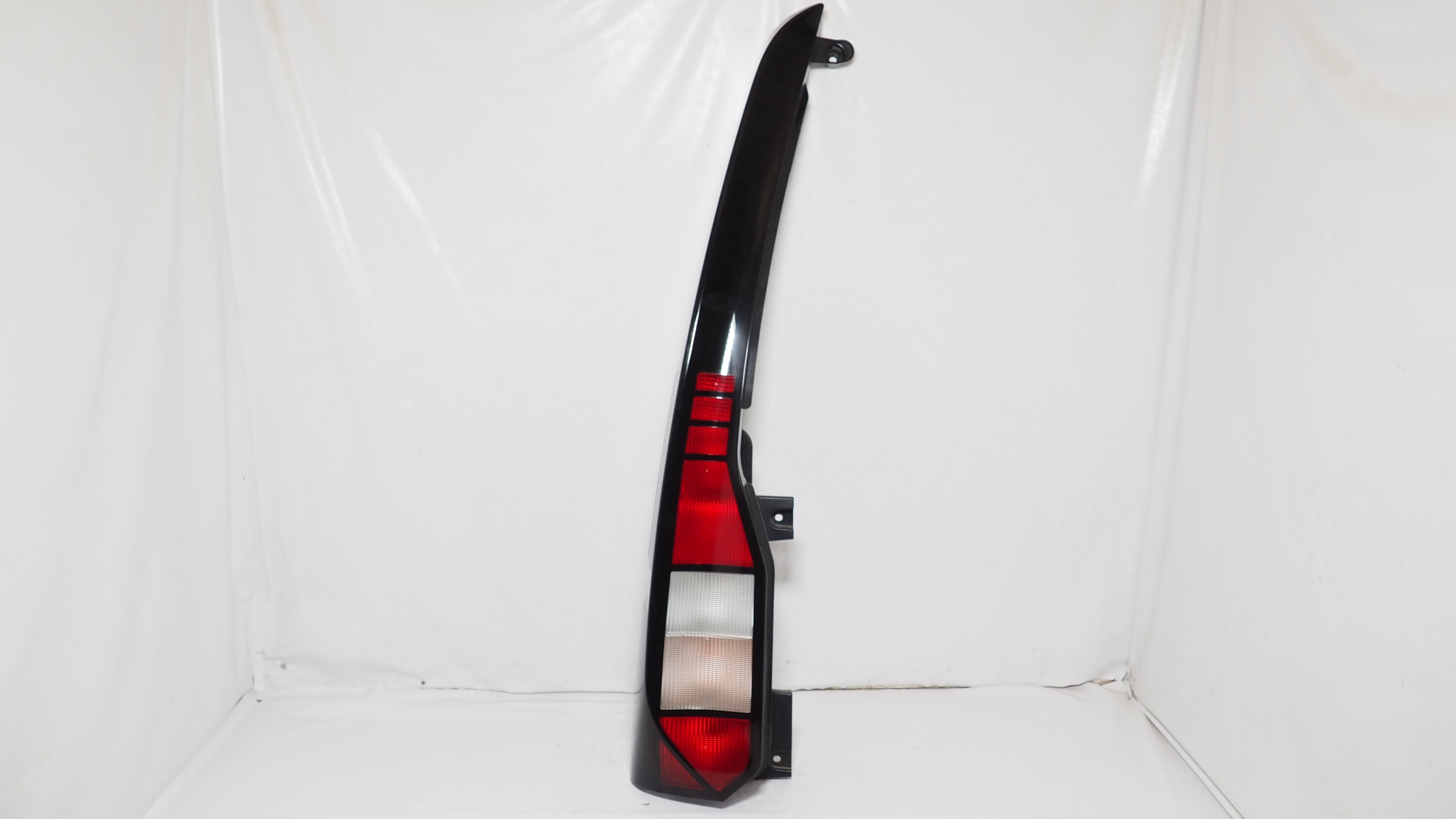 VW Caddy V Licht links heck 2K7945095A