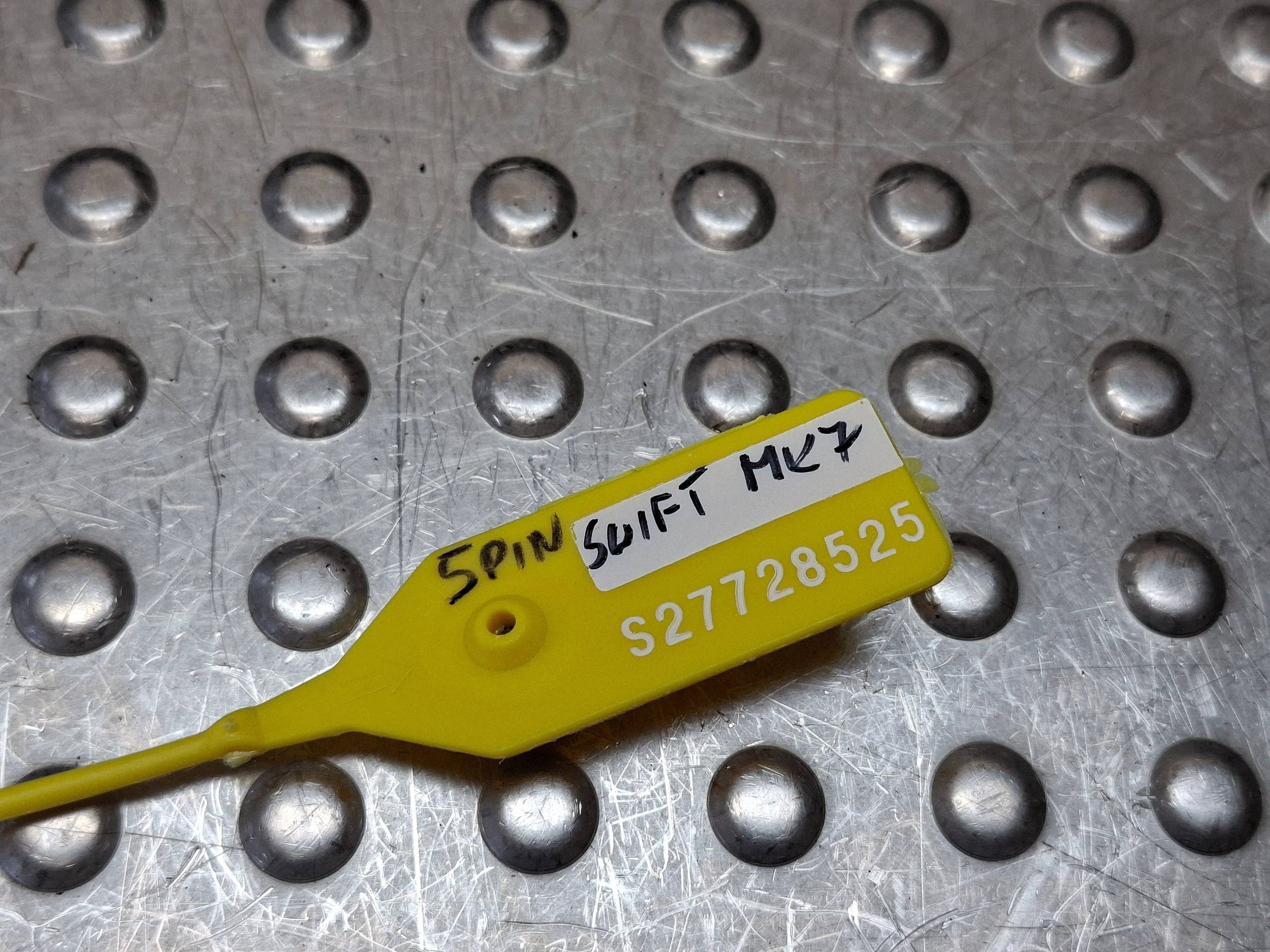 spiegel links SUZUKI SWIFT MK7 10-17 5 PIN EU