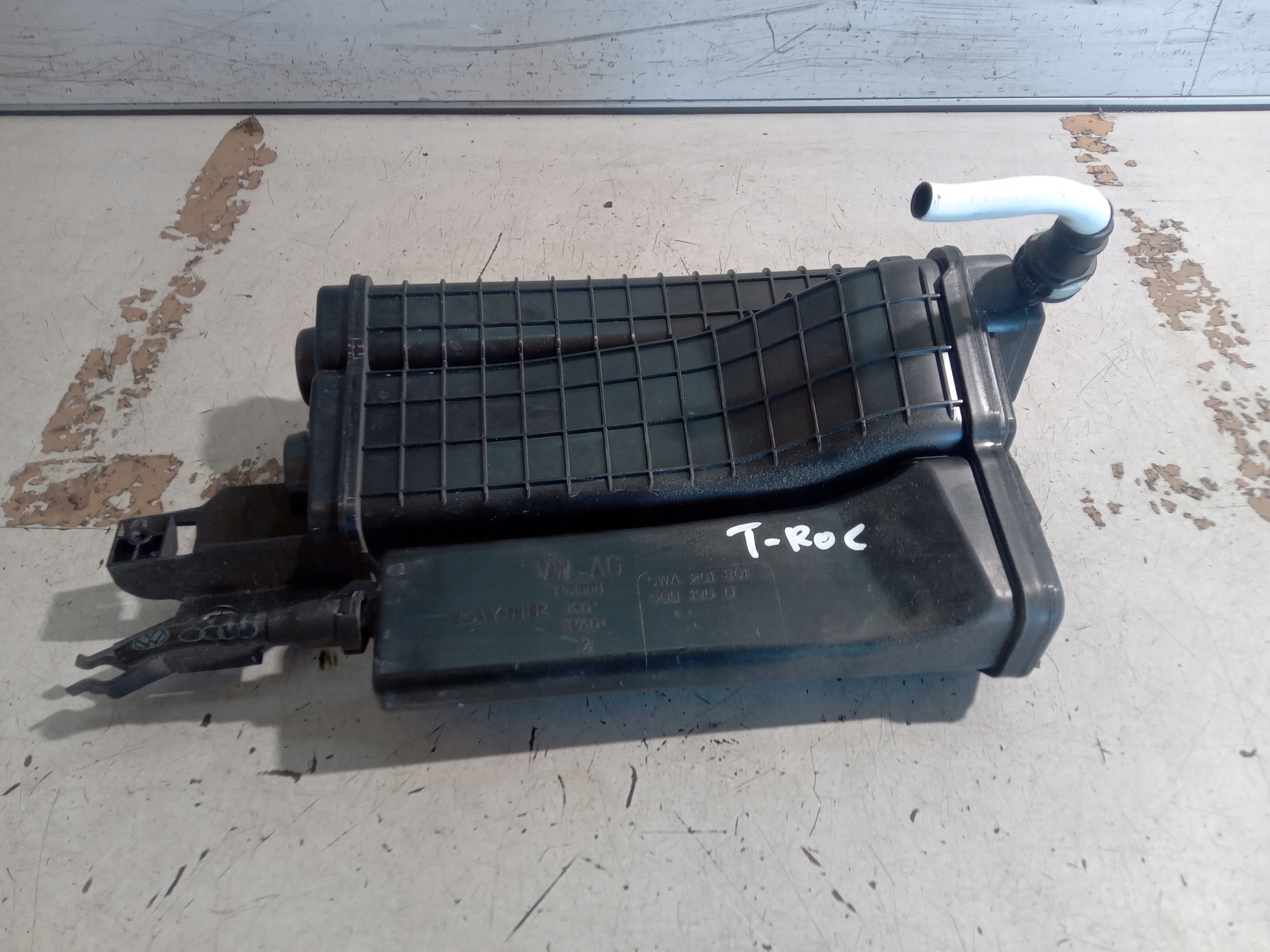 VW T ROC FILTR WEGLOWY 5WA201801